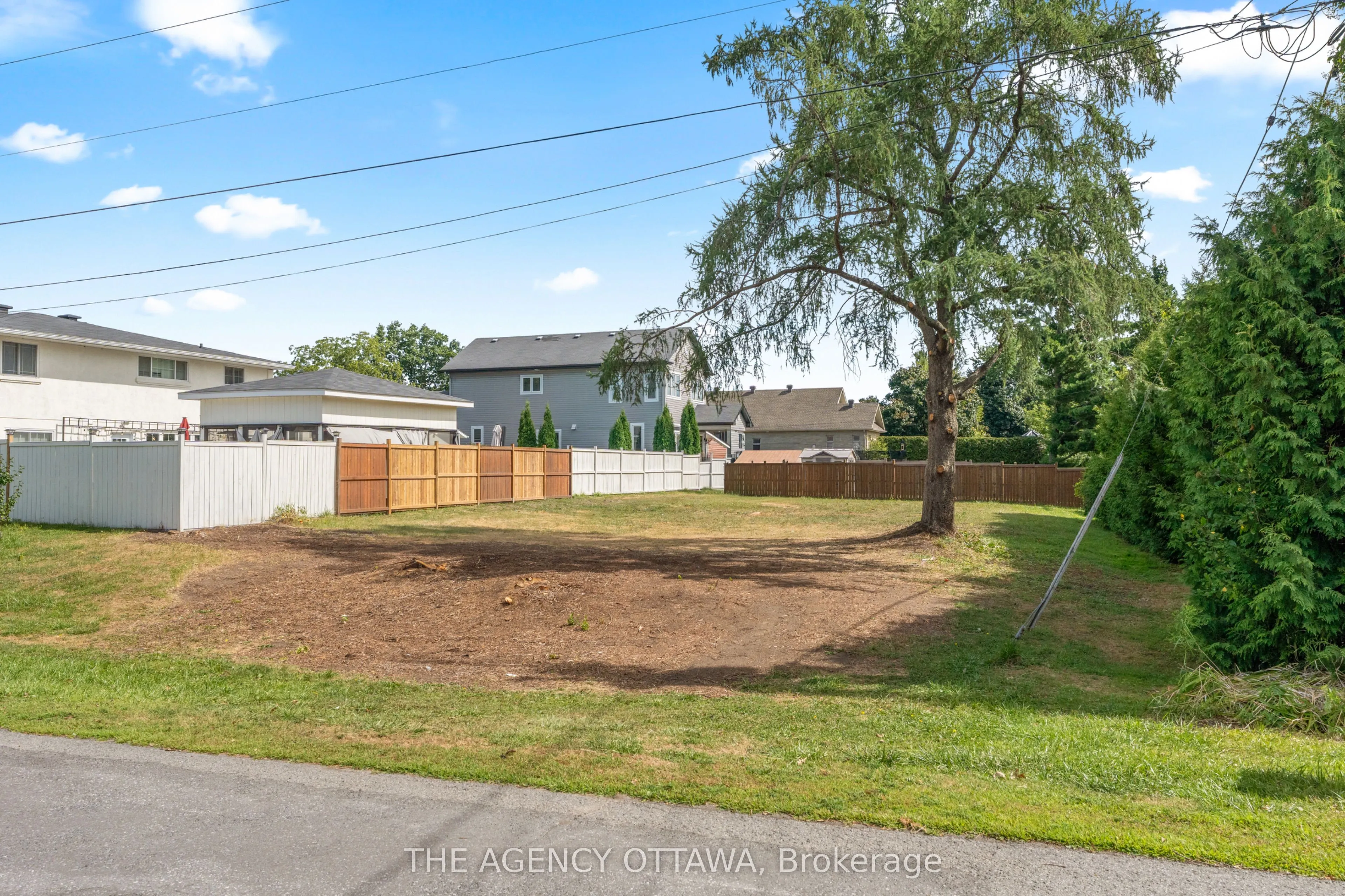 9 Doris Avenue