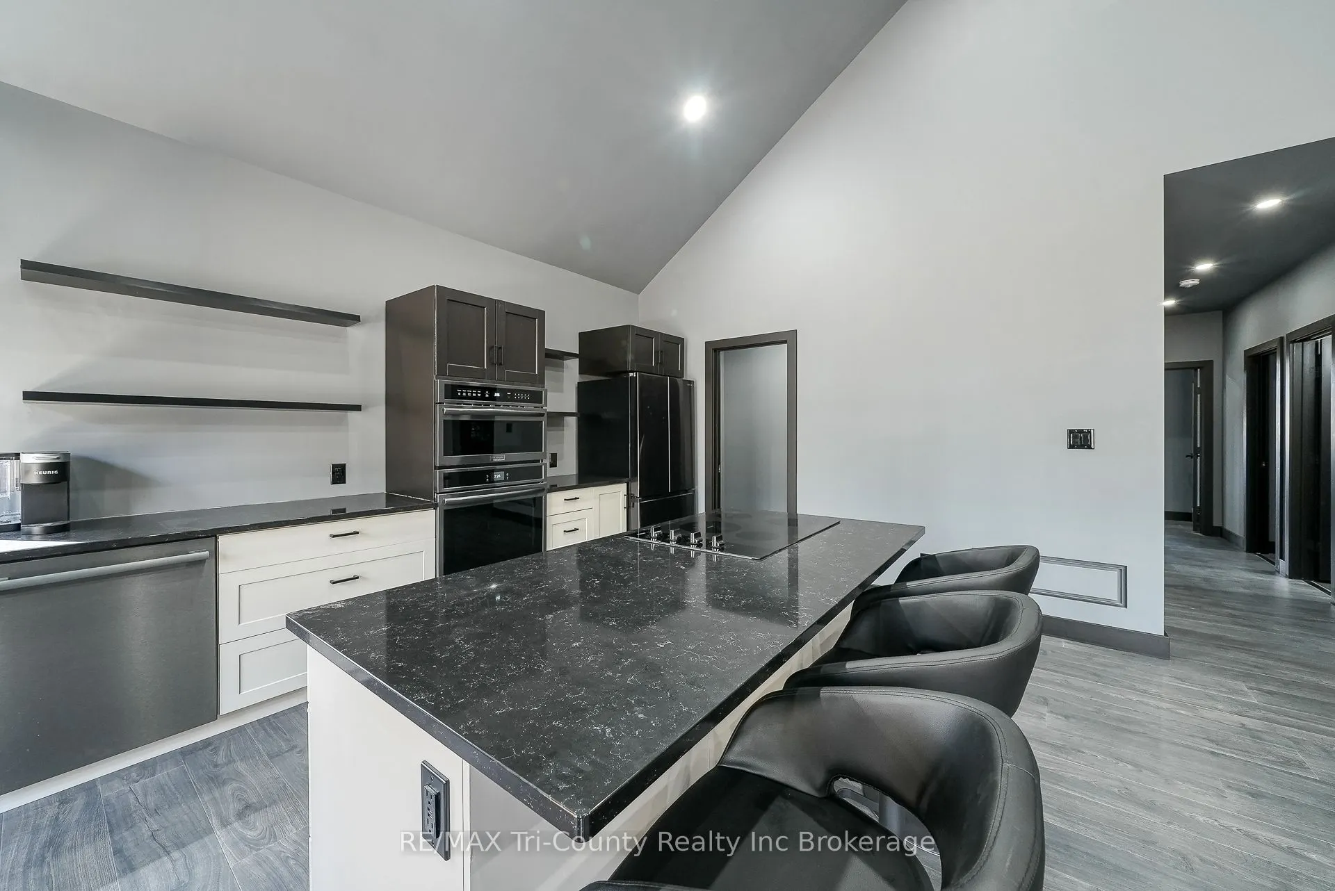 1498 12th Concession Road