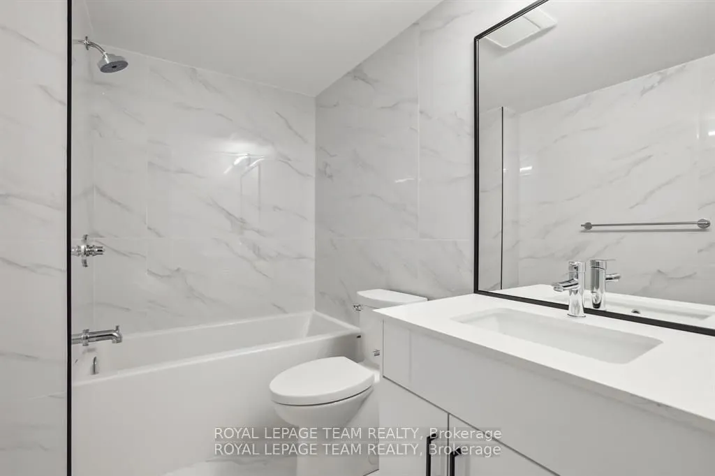 49 GROSVENOR Avenue, #1