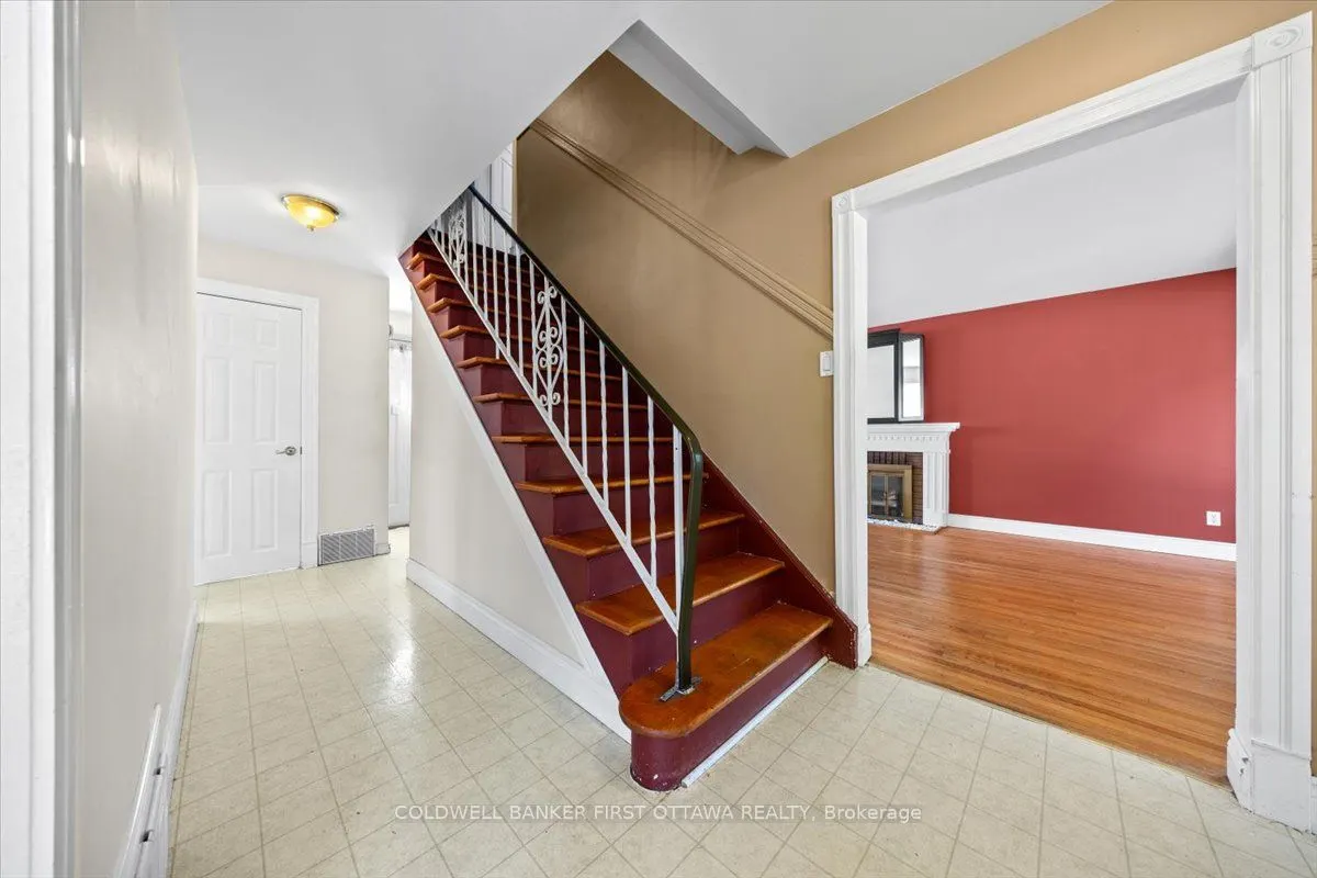 2326 Harding Road