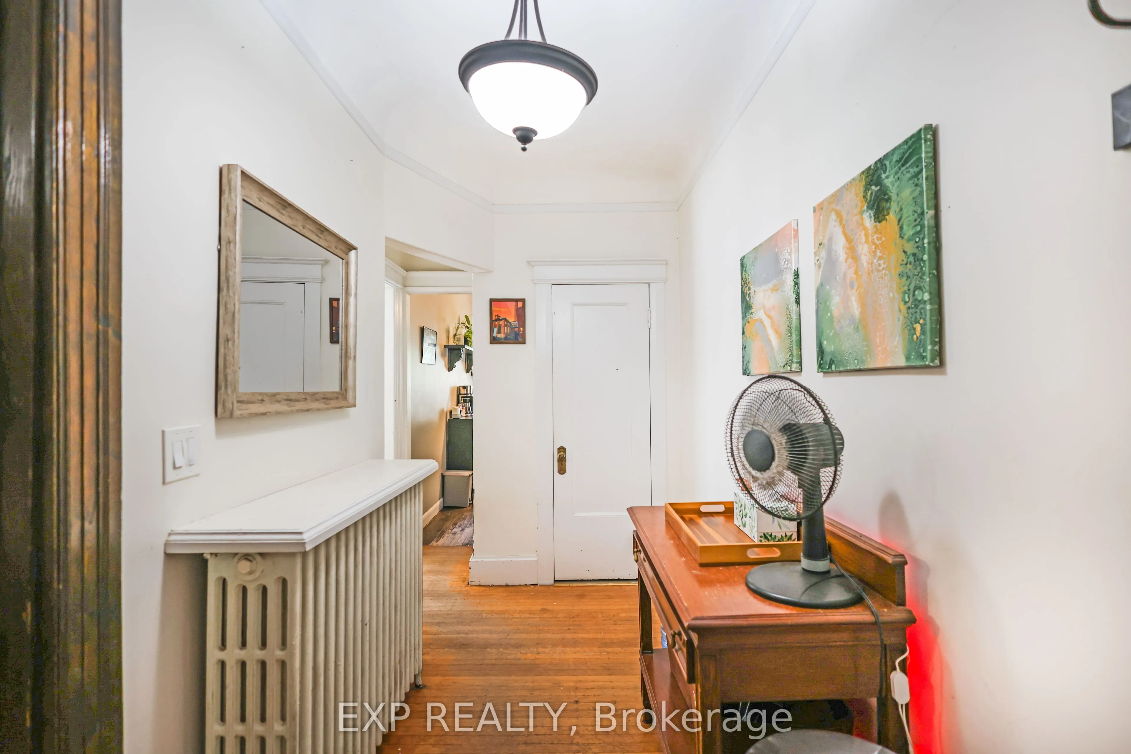 28 Eastbourne Avenue