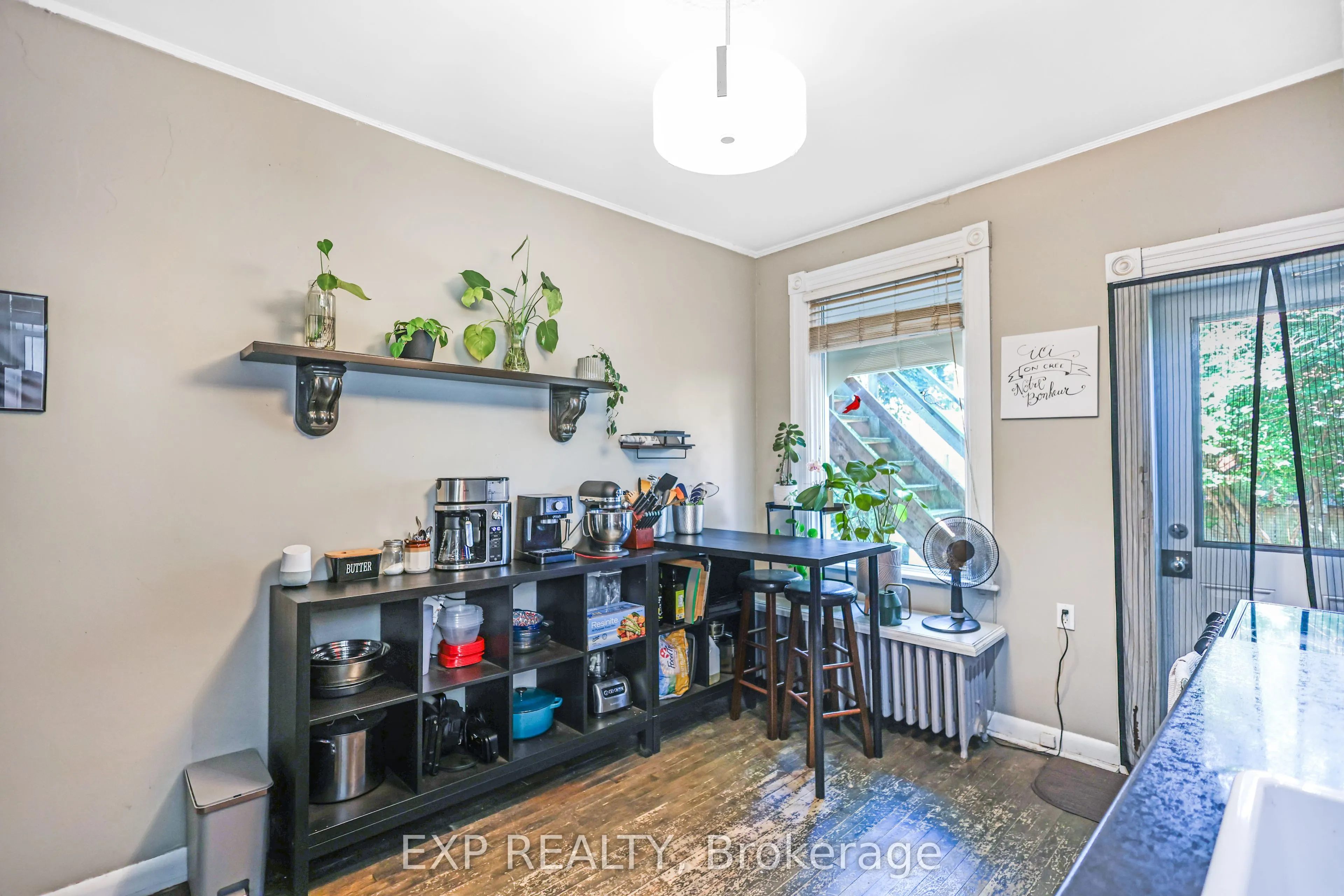 28 Eastbourne Avenue
