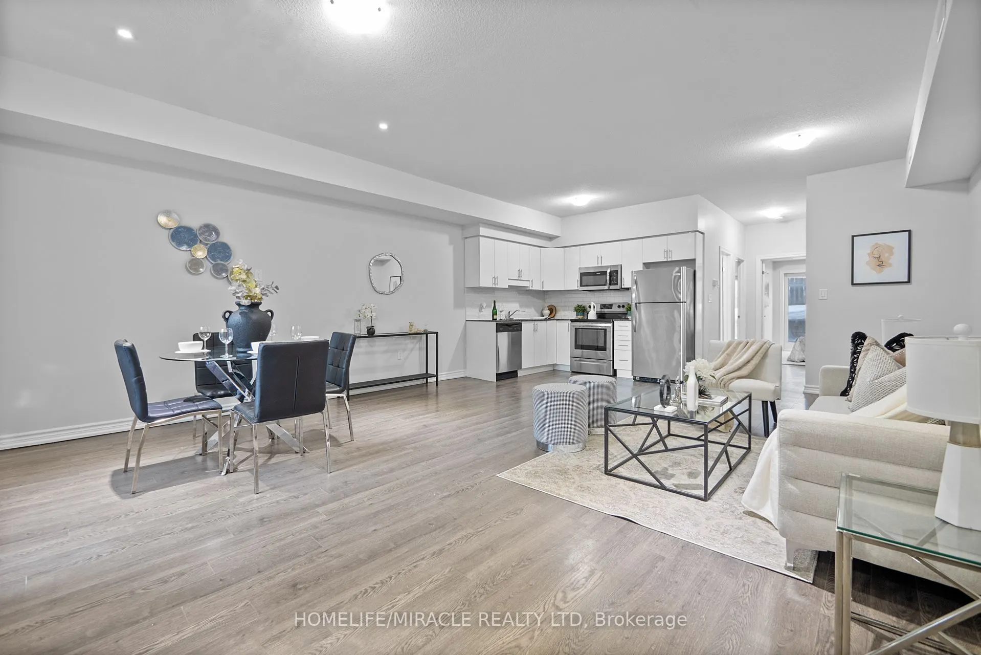 1430 Highland Road W, #5B