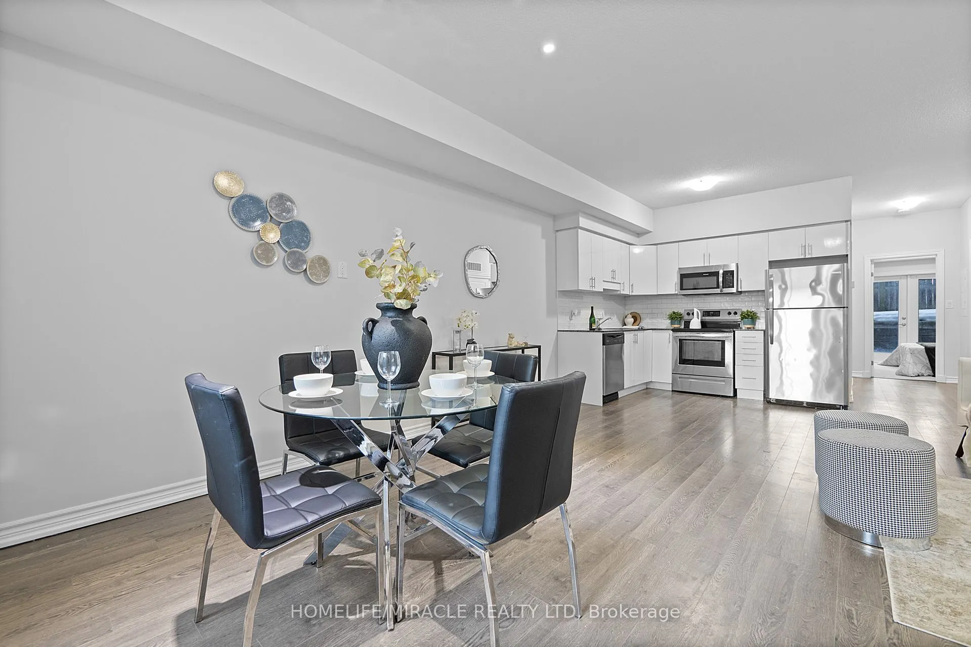 1430 Highland Road W, #5B