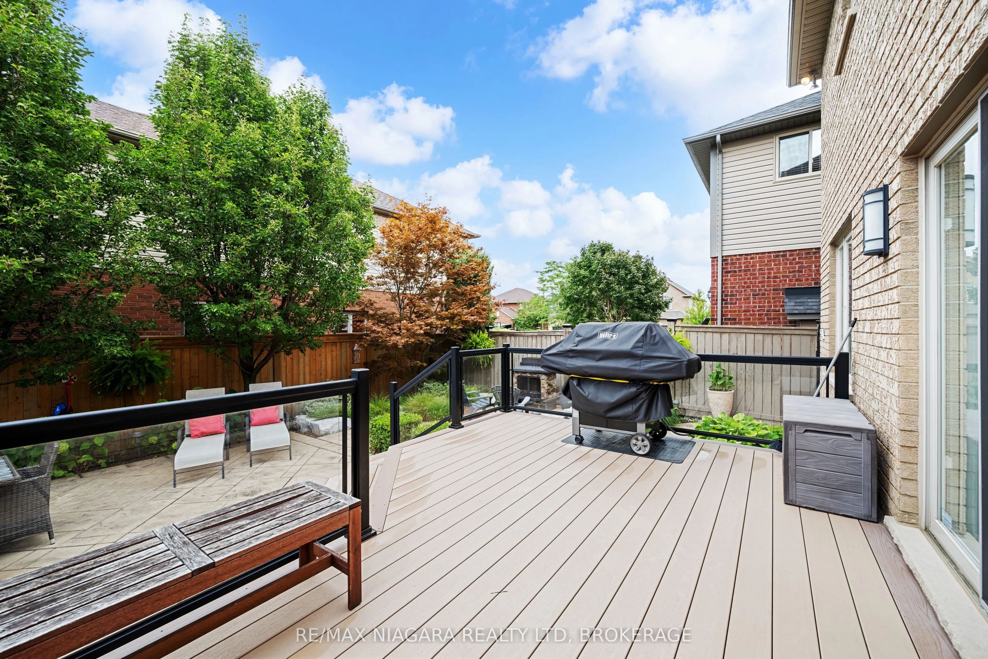 4493 Frances Crescent
