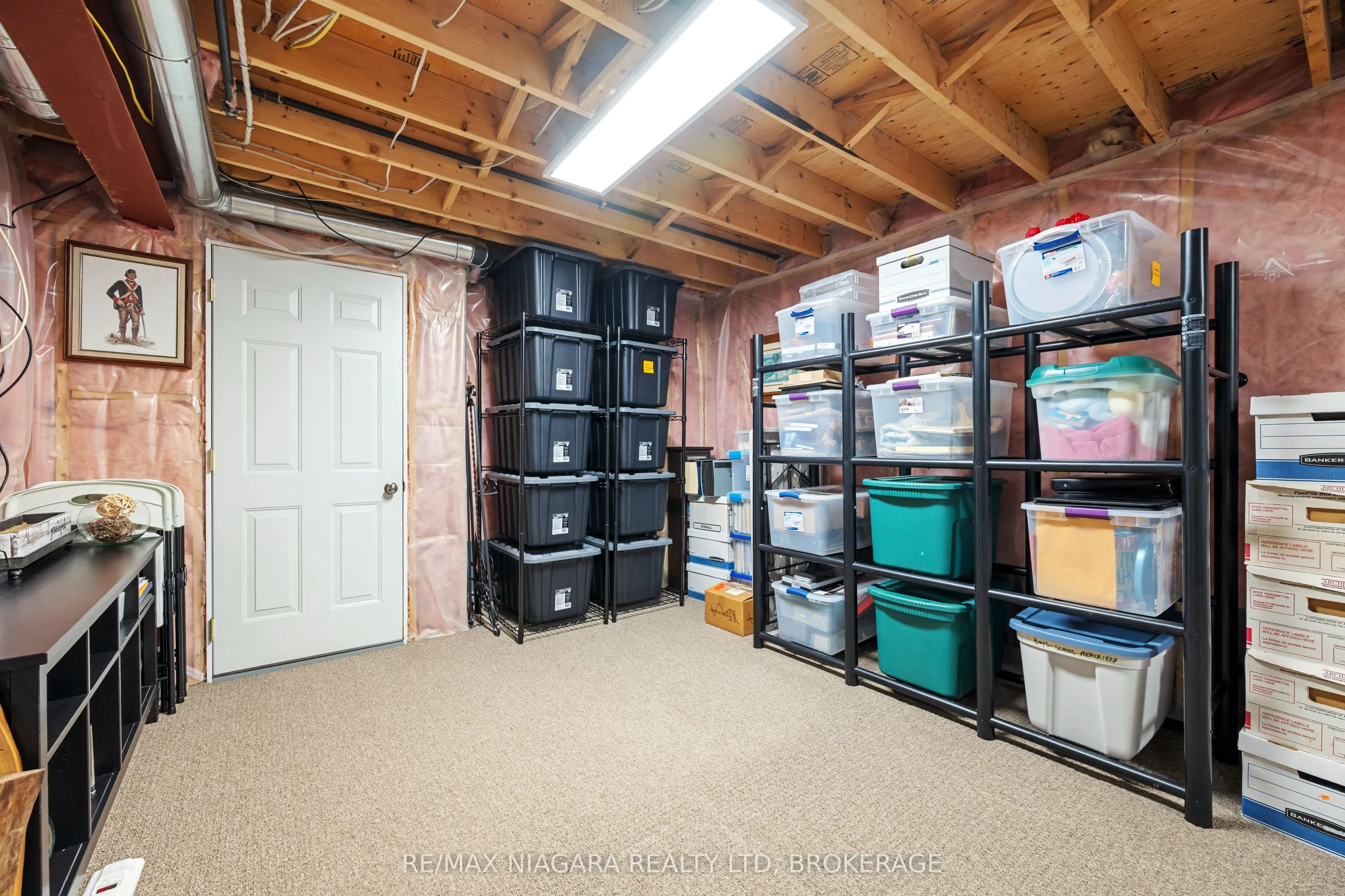 4493 Frances Crescent