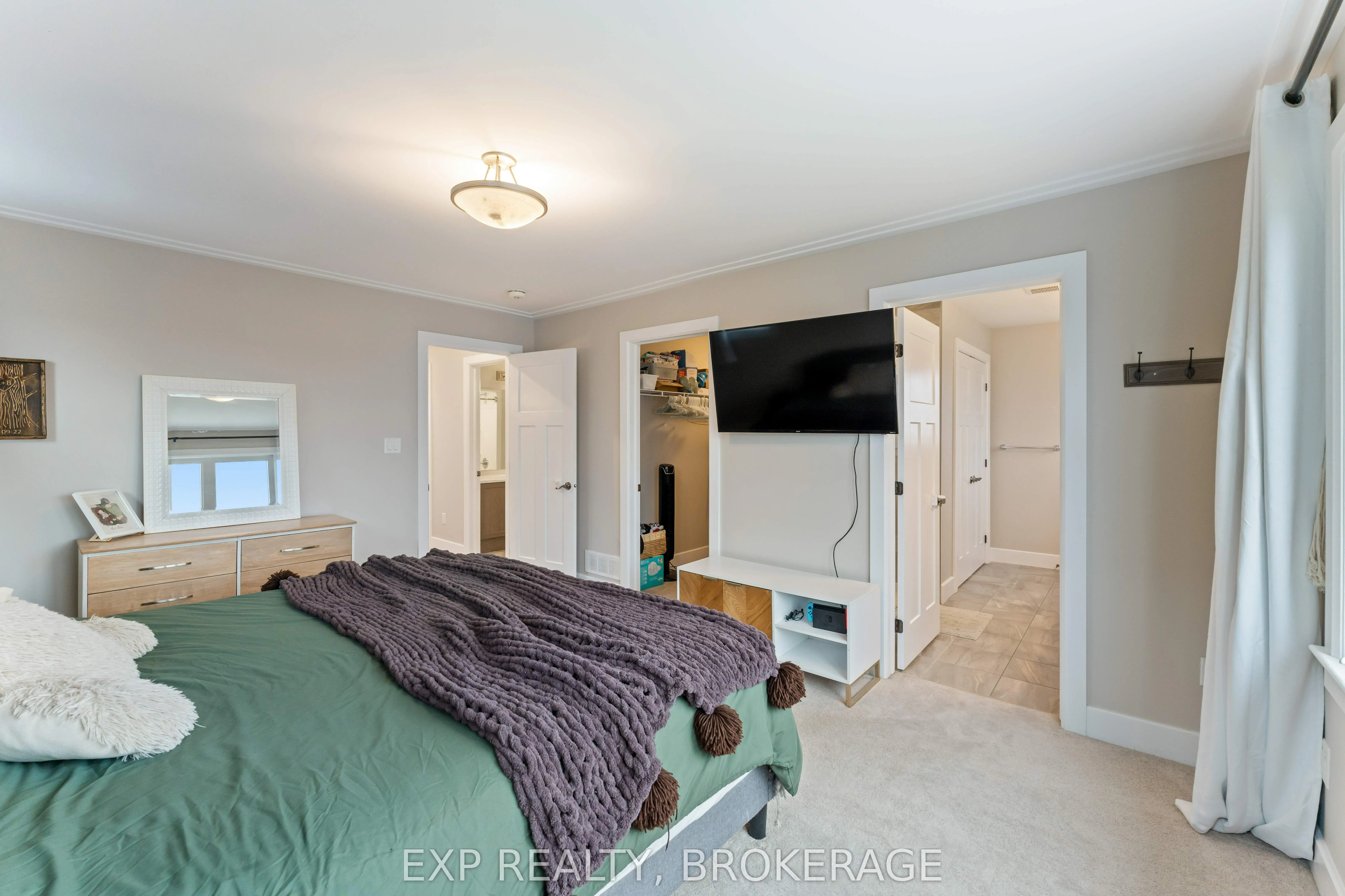 107 Hazlett Street