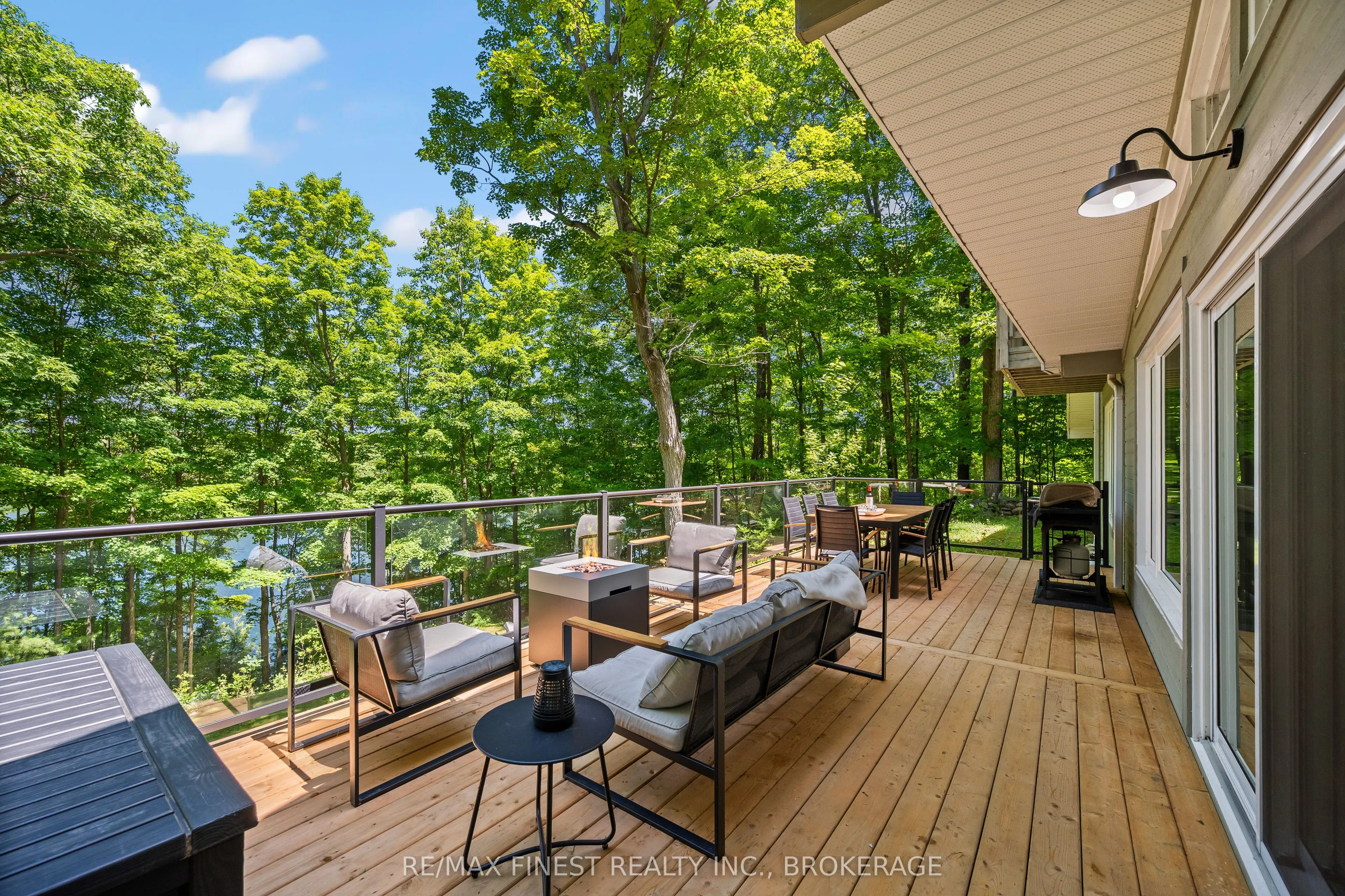 32 Oakwood Lane