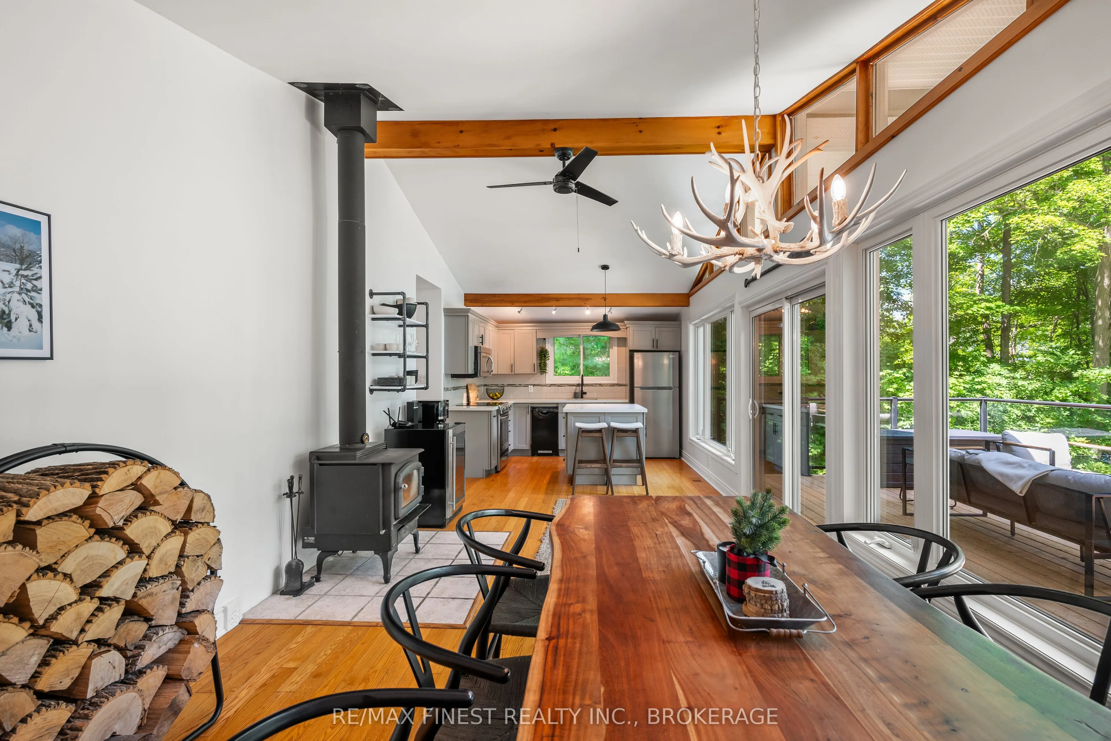 32 Oakwood Lane