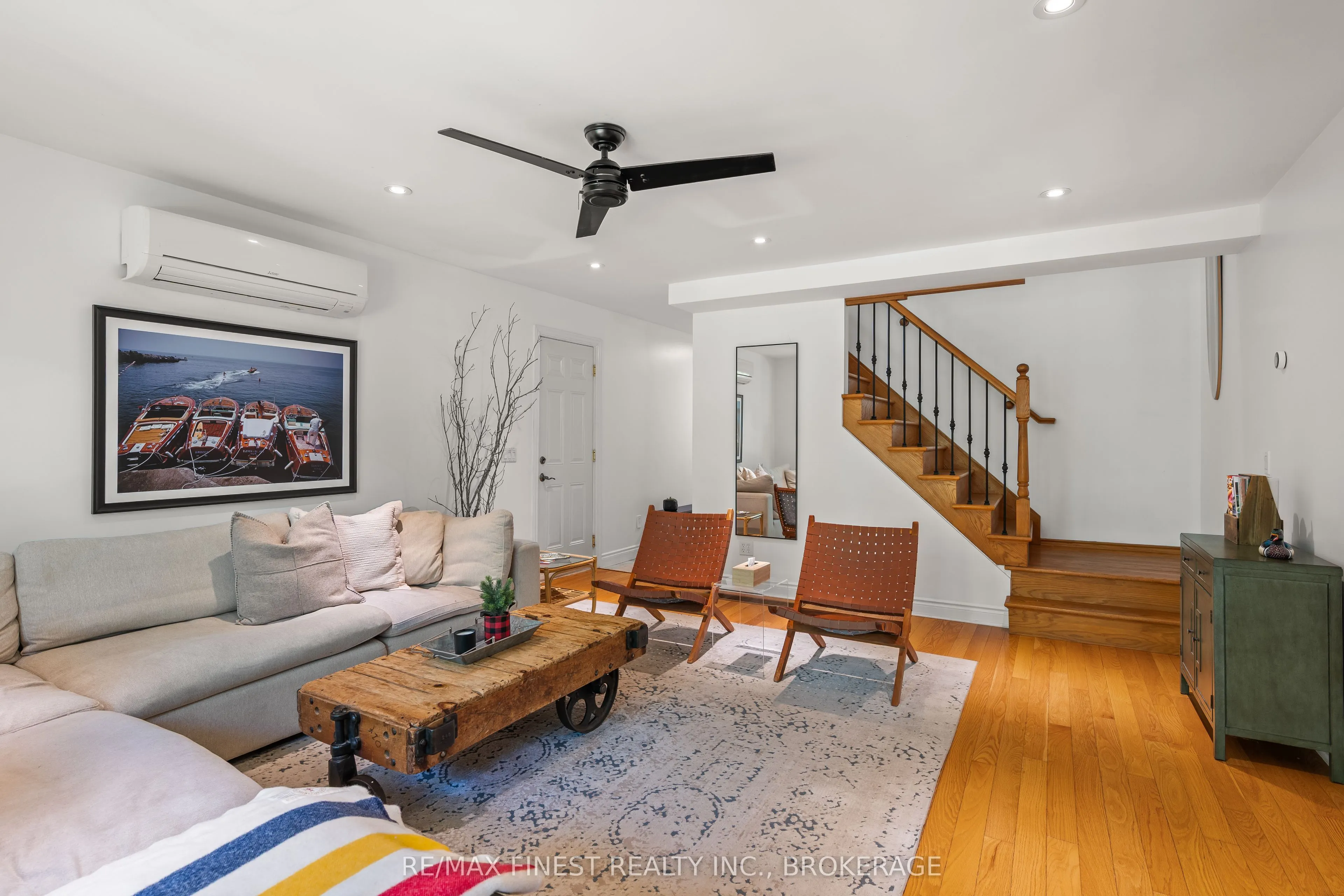 32 Oakwood Lane