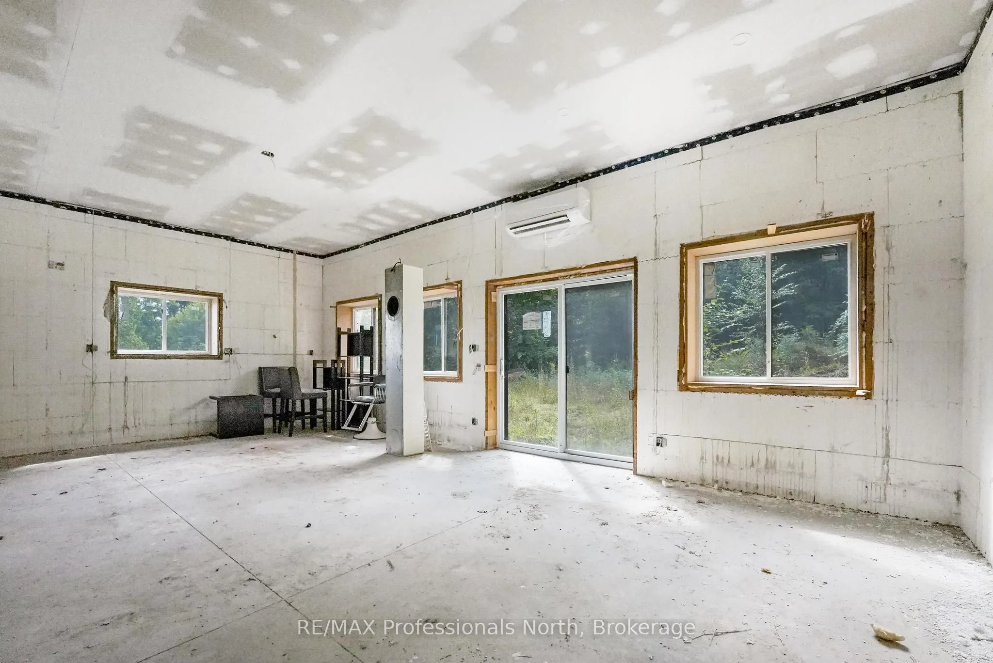 1597 Queens Line Road