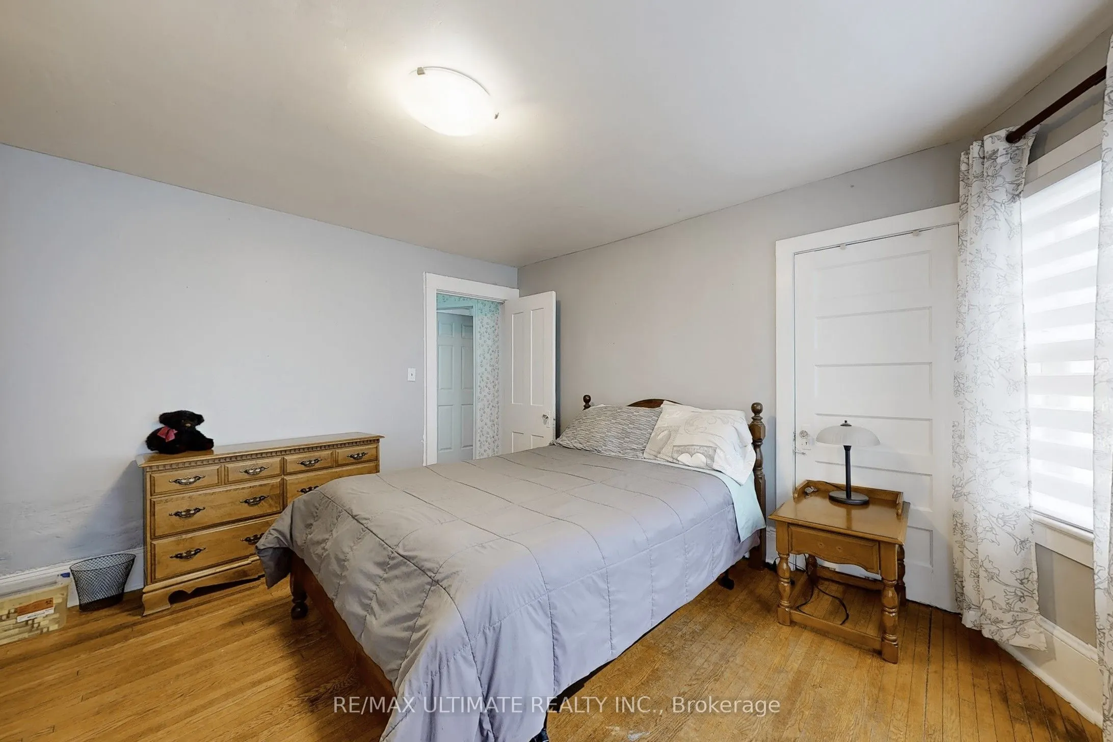 115 BROAD Street E