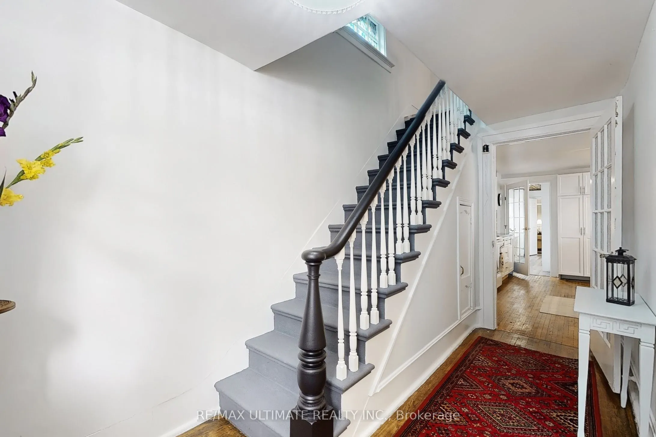 115 BROAD Street E
