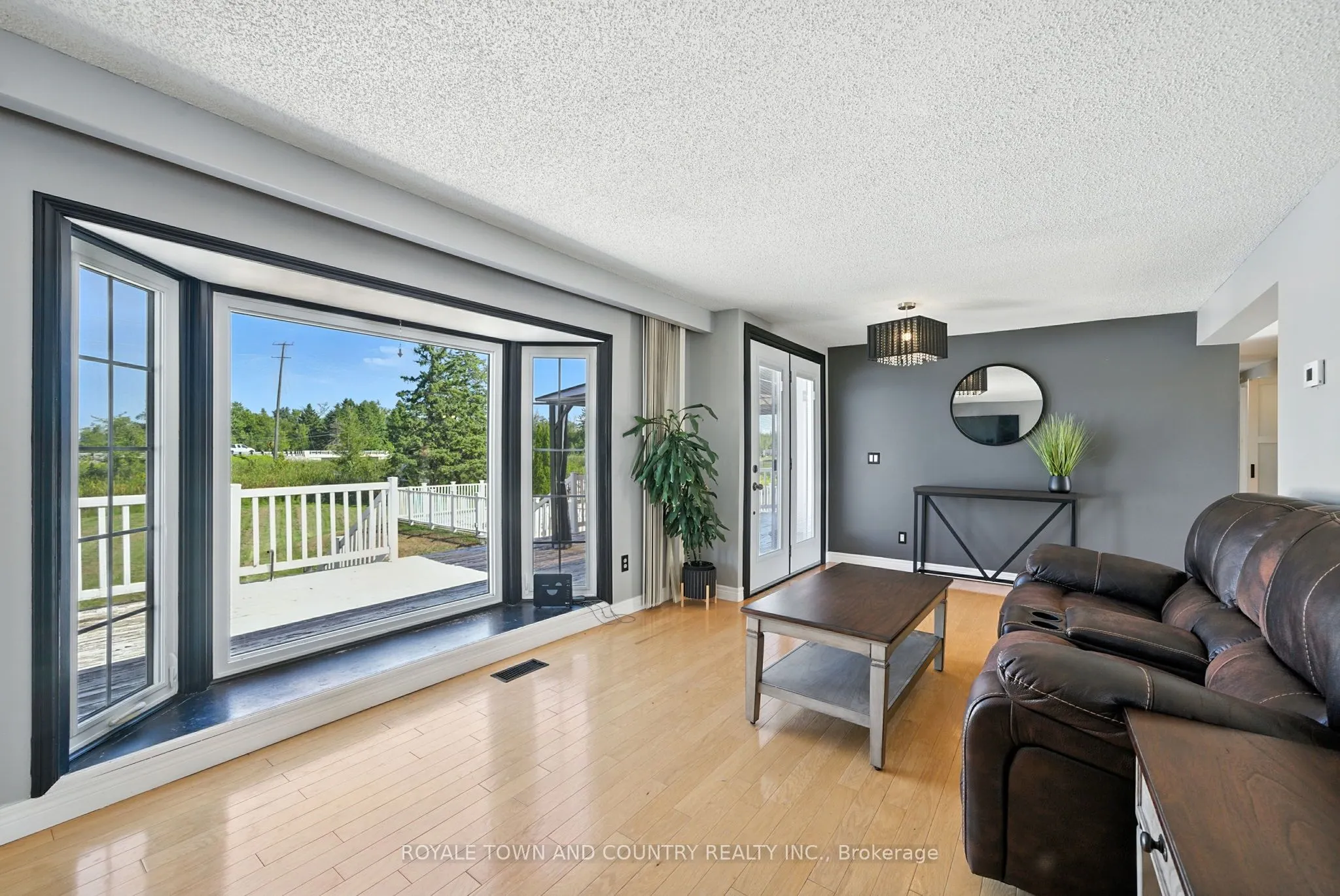 128 Pearns Road
