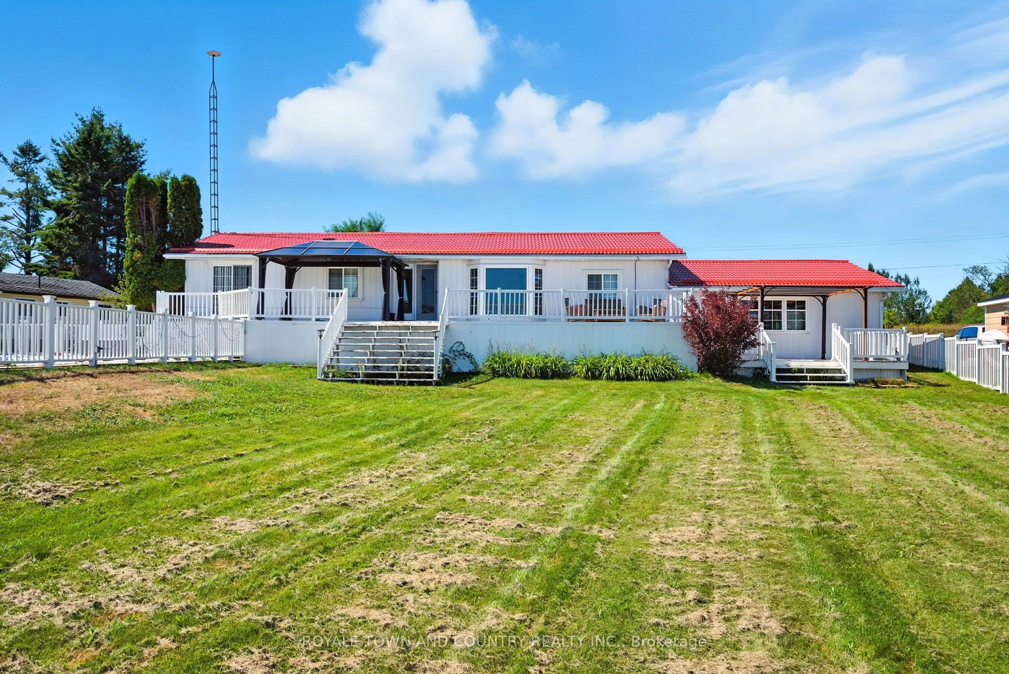 128 Pearns Road
