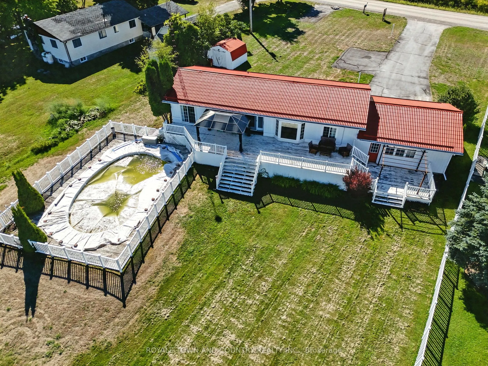 128 Pearns Road