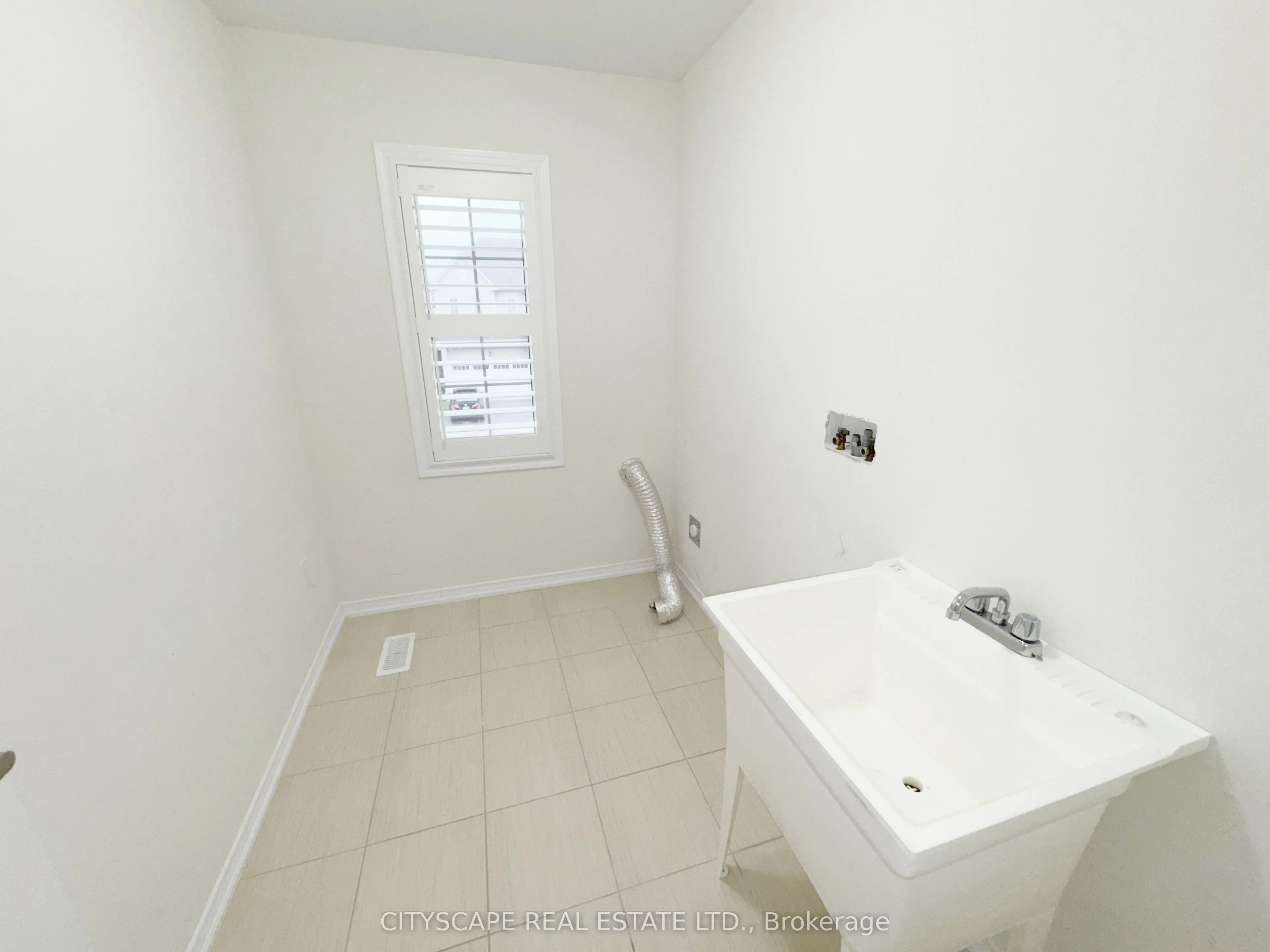 8659 Chickory Trail