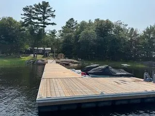 2 A22 ISLAND