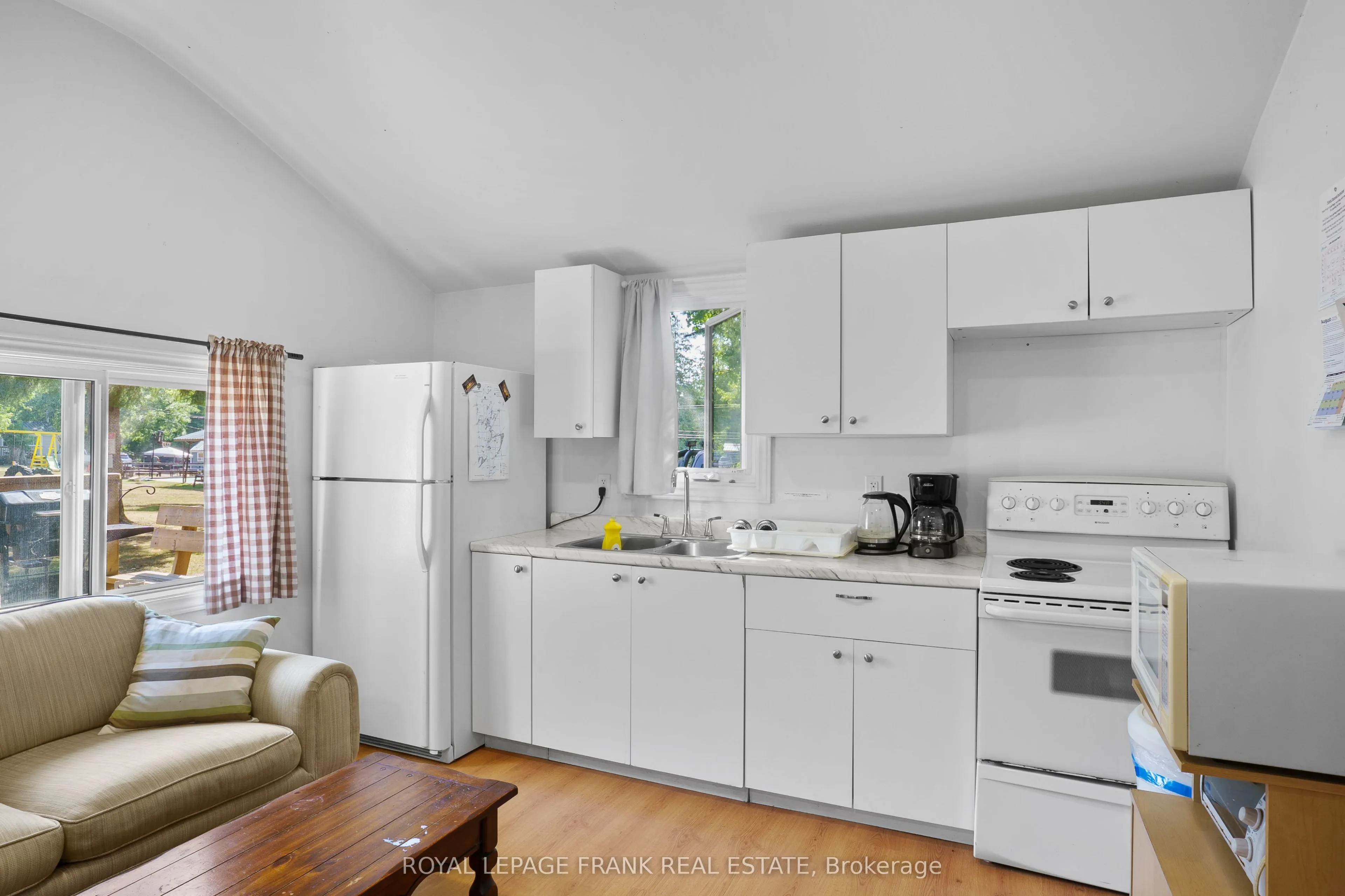 230-232 Lake Dalrymple Road, #7