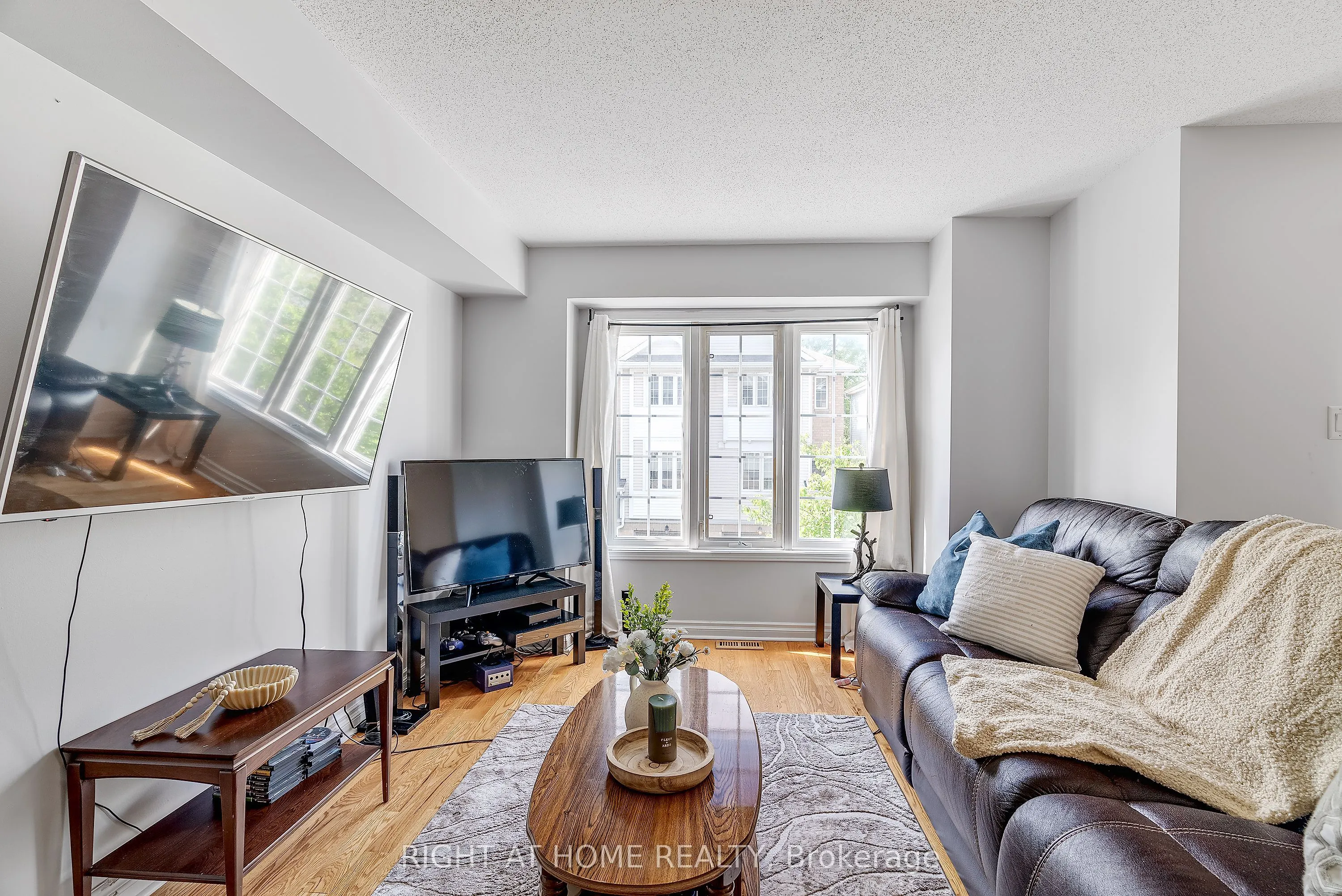 134 Fordham Private
