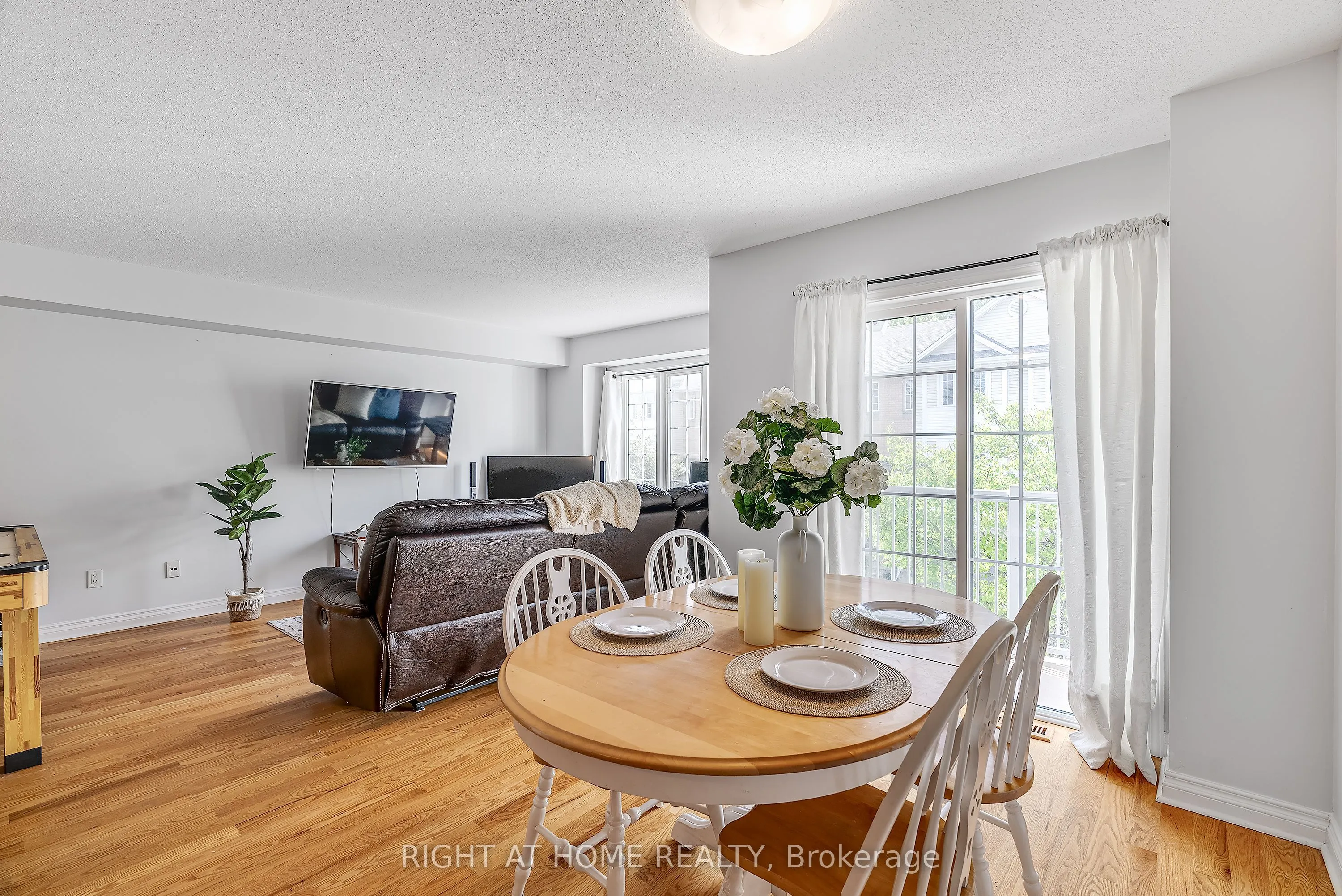 134 Fordham Private