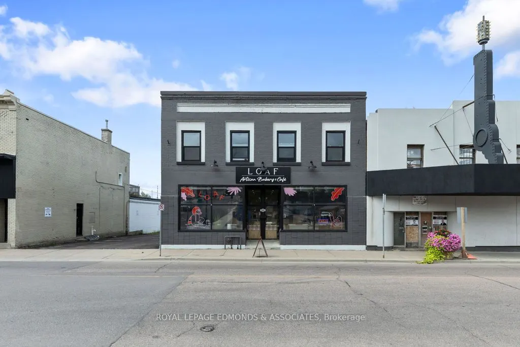 201 Pembroke Street W