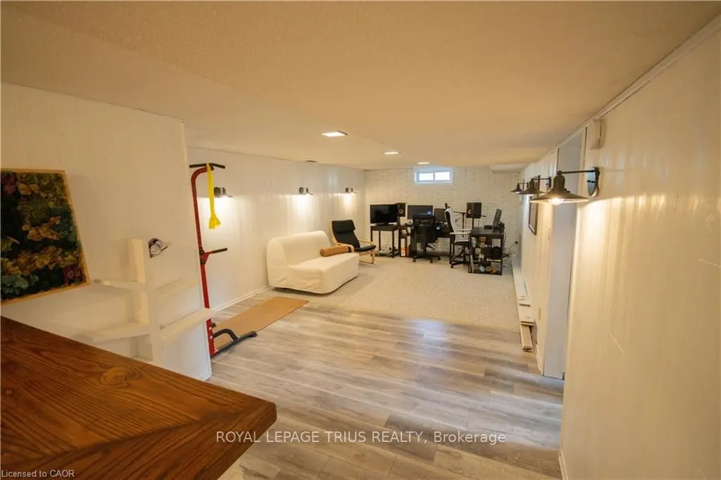 2 Grenada Drive
