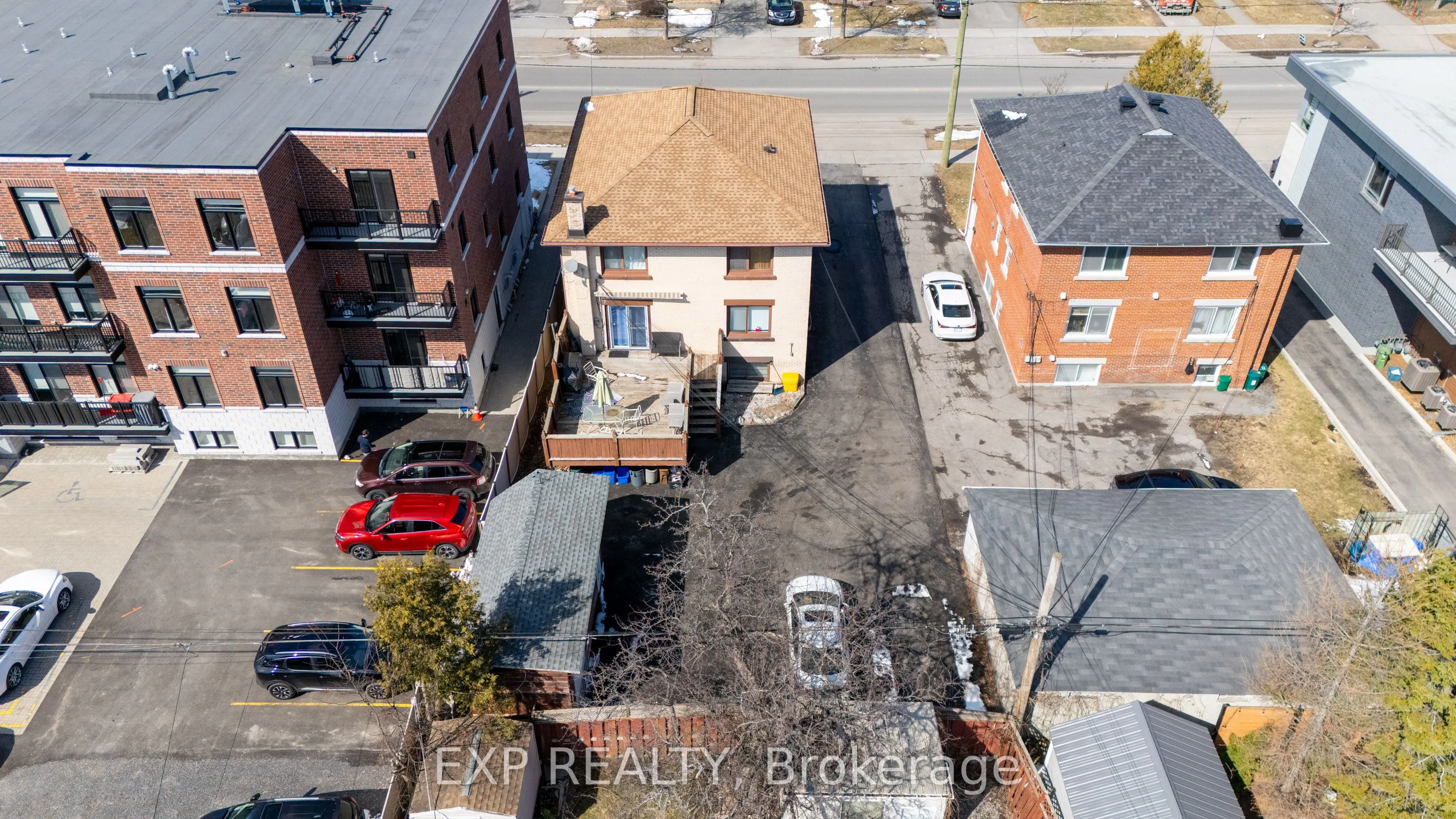 330 Donald Street