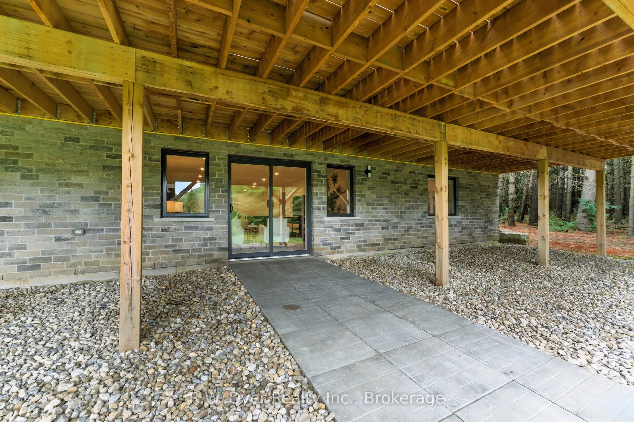 7381 Side Road 4