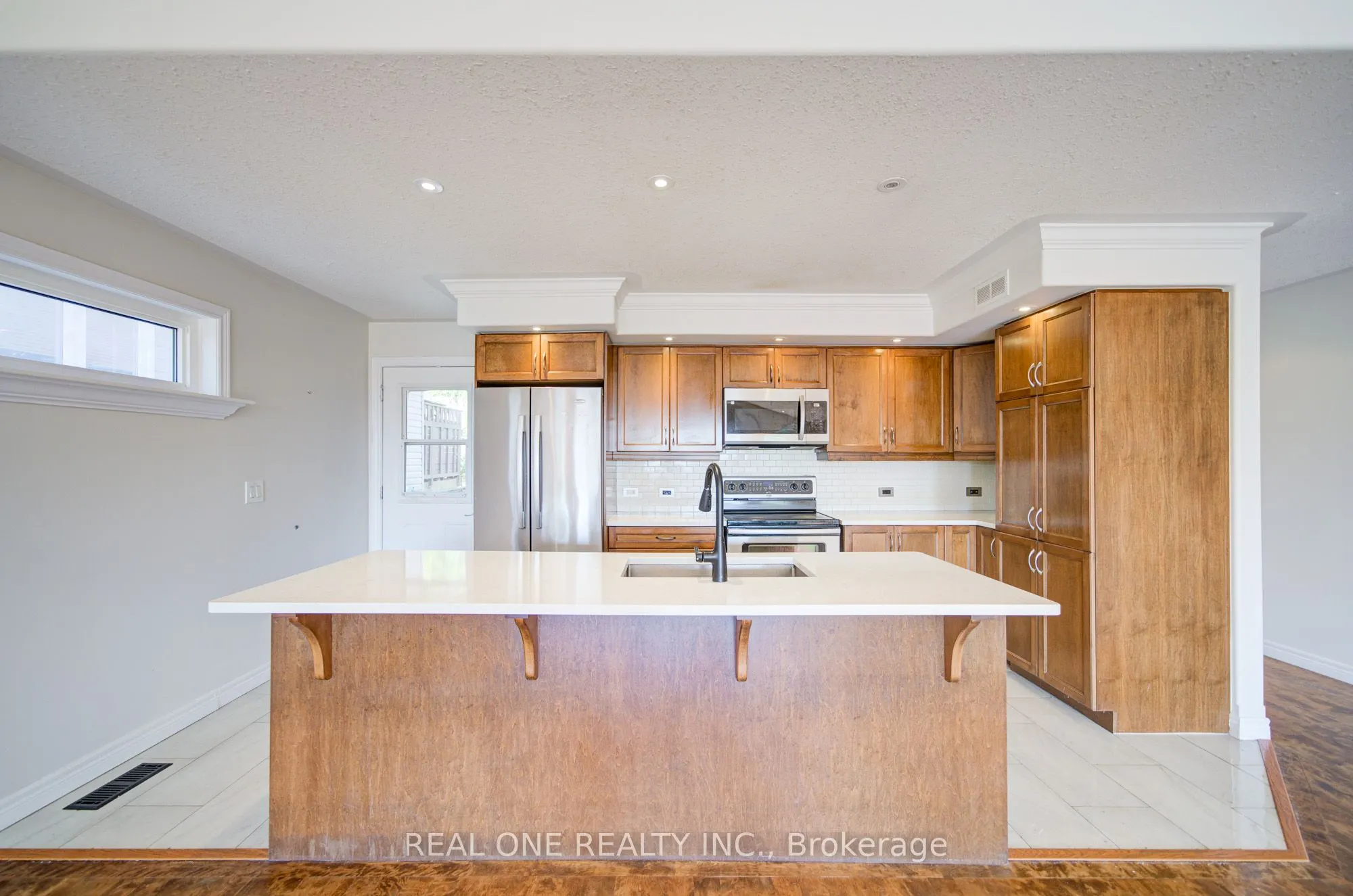 105 Milroy Drive