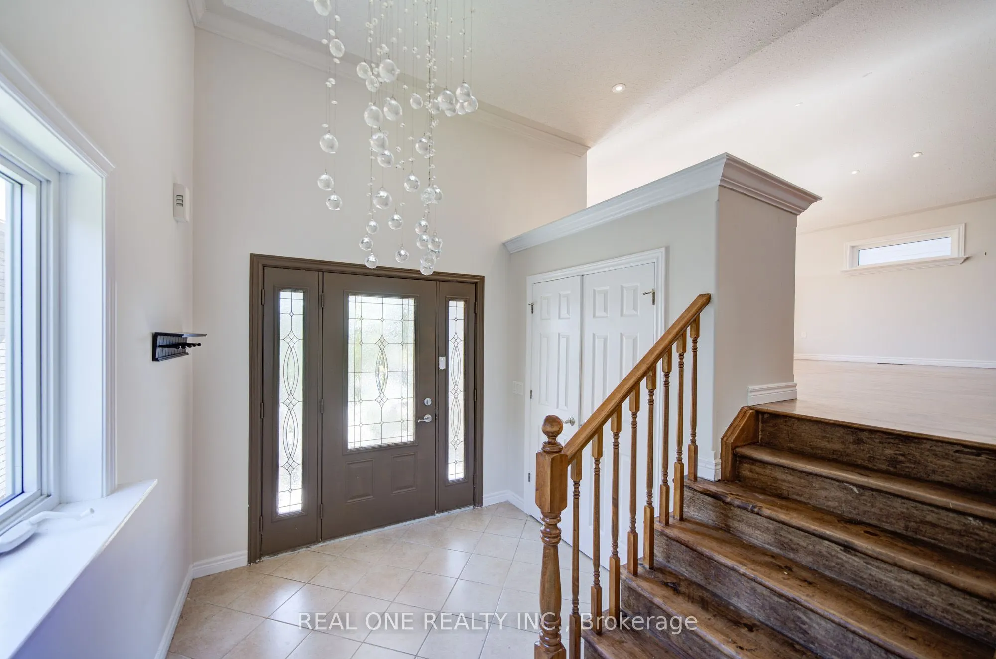 105 Milroy Drive