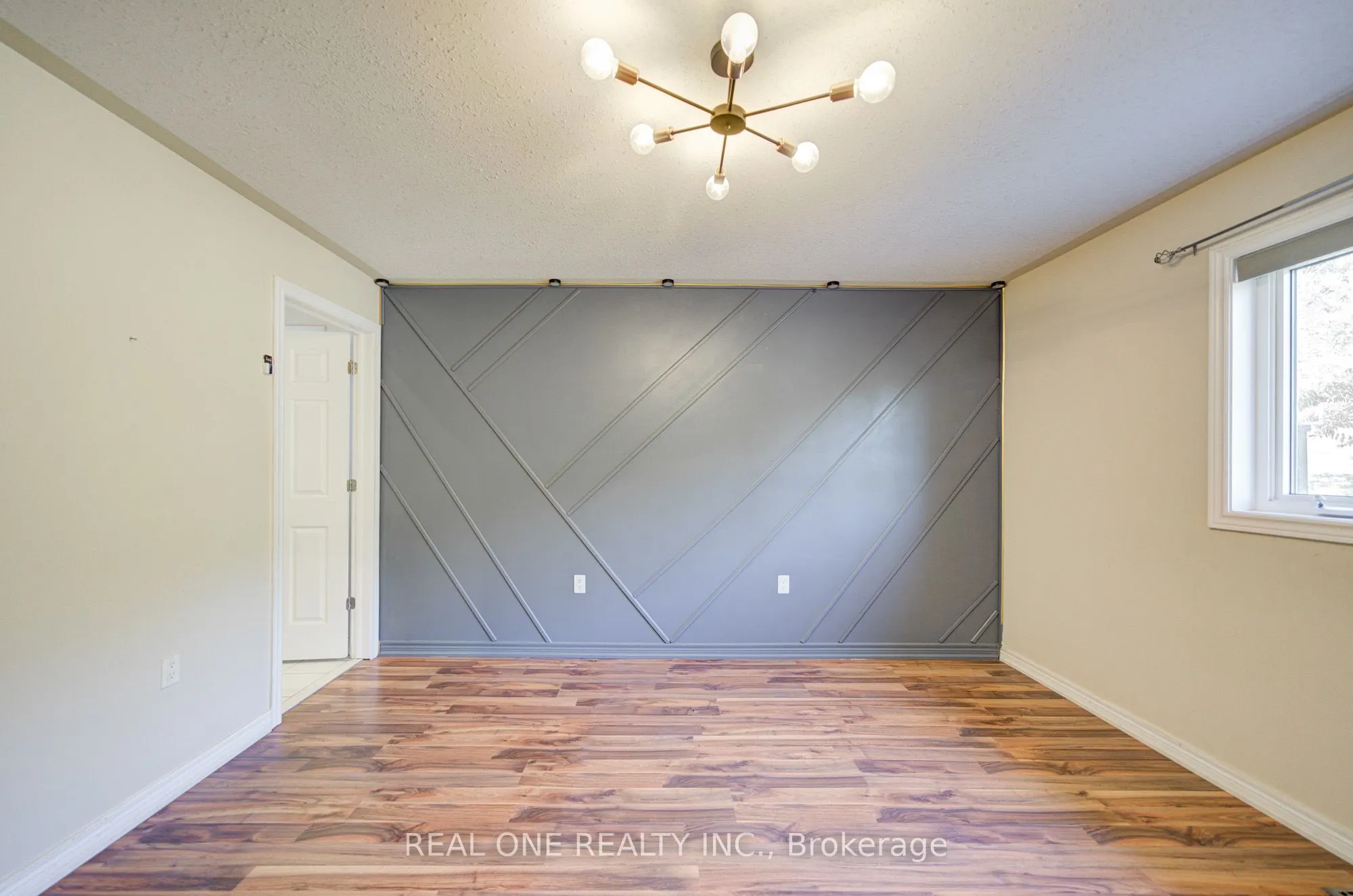 105 Milroy Drive