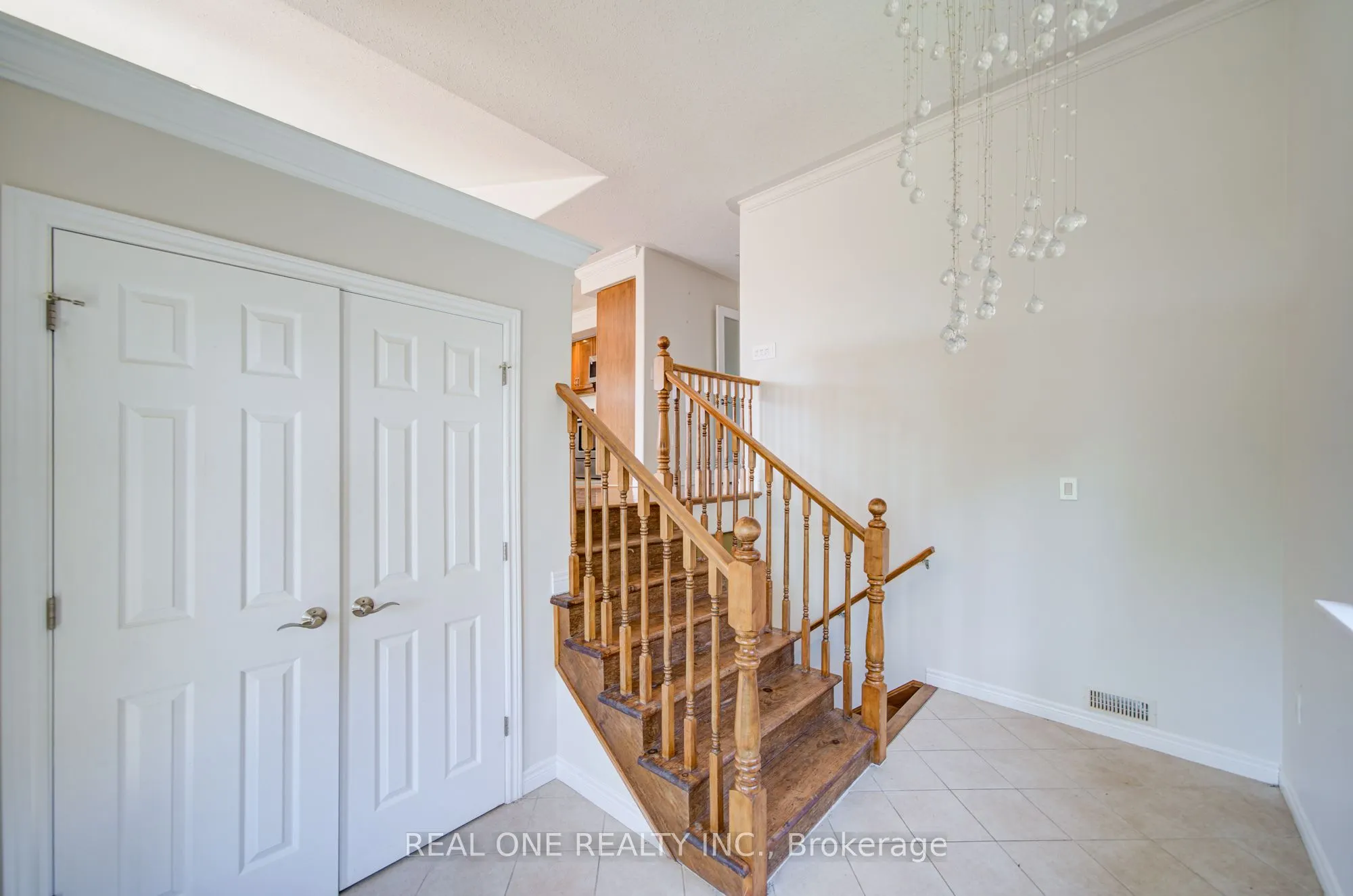105 Milroy Drive