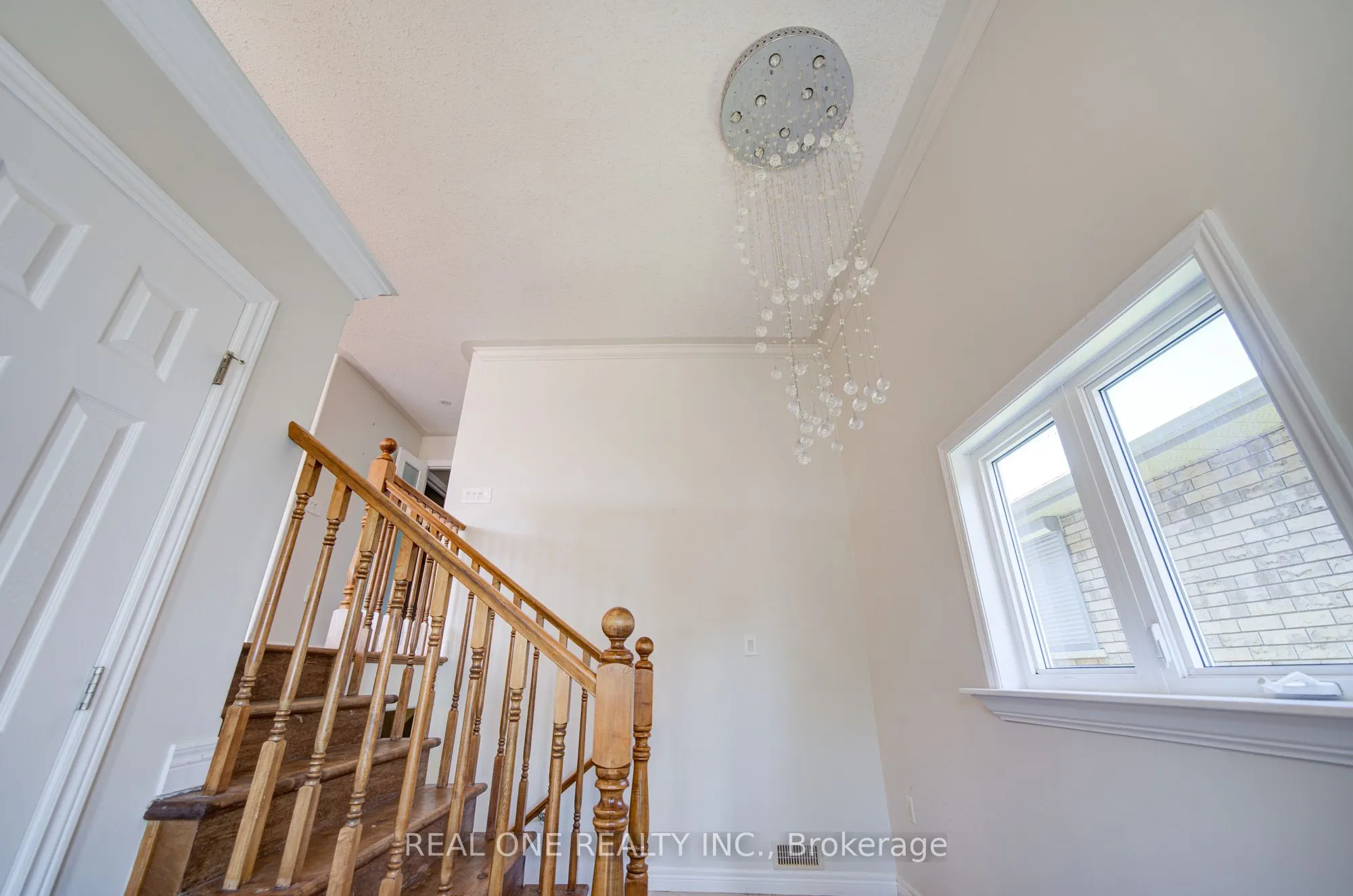 105 Milroy Drive
