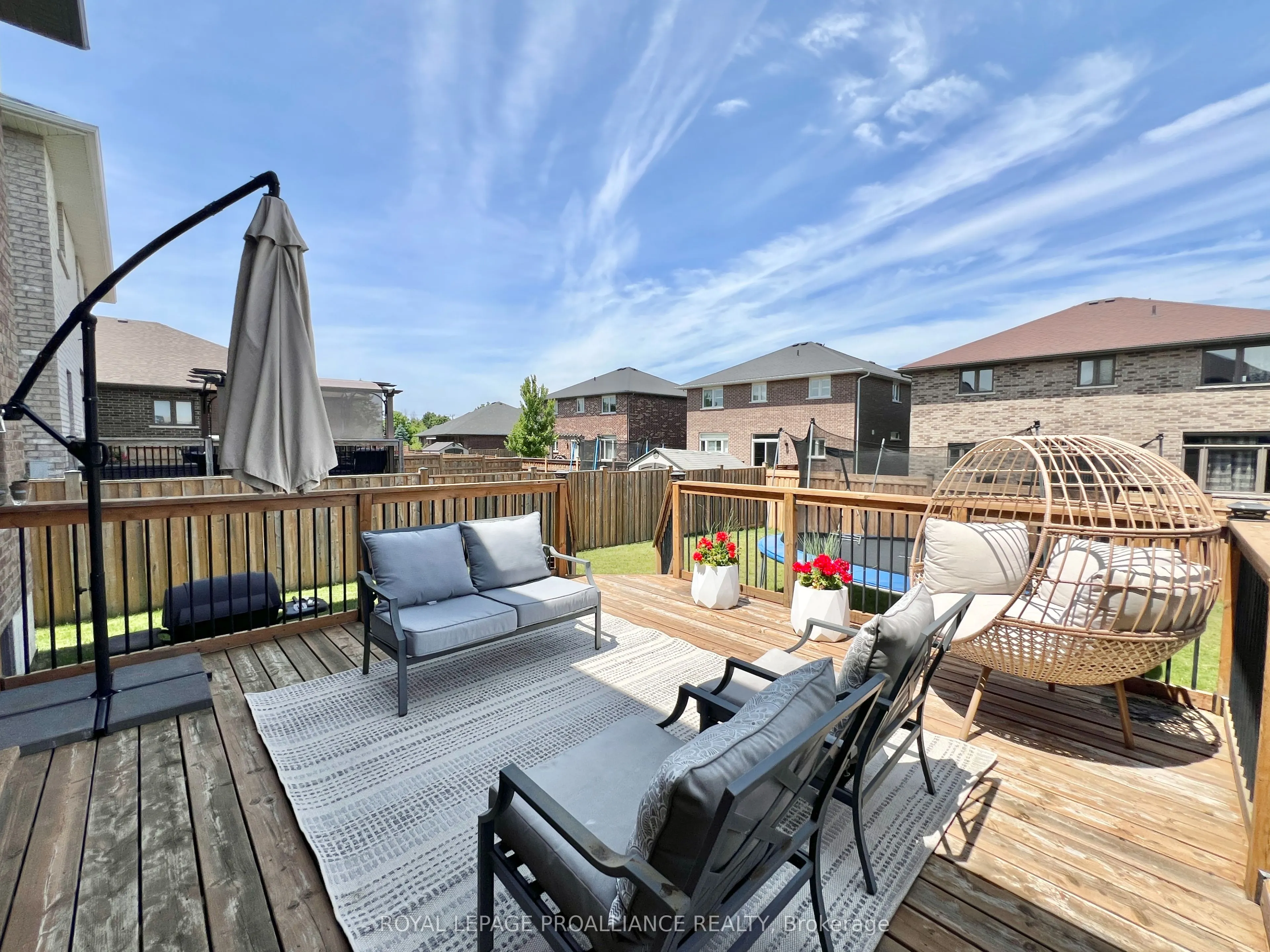 32 Vertis Court