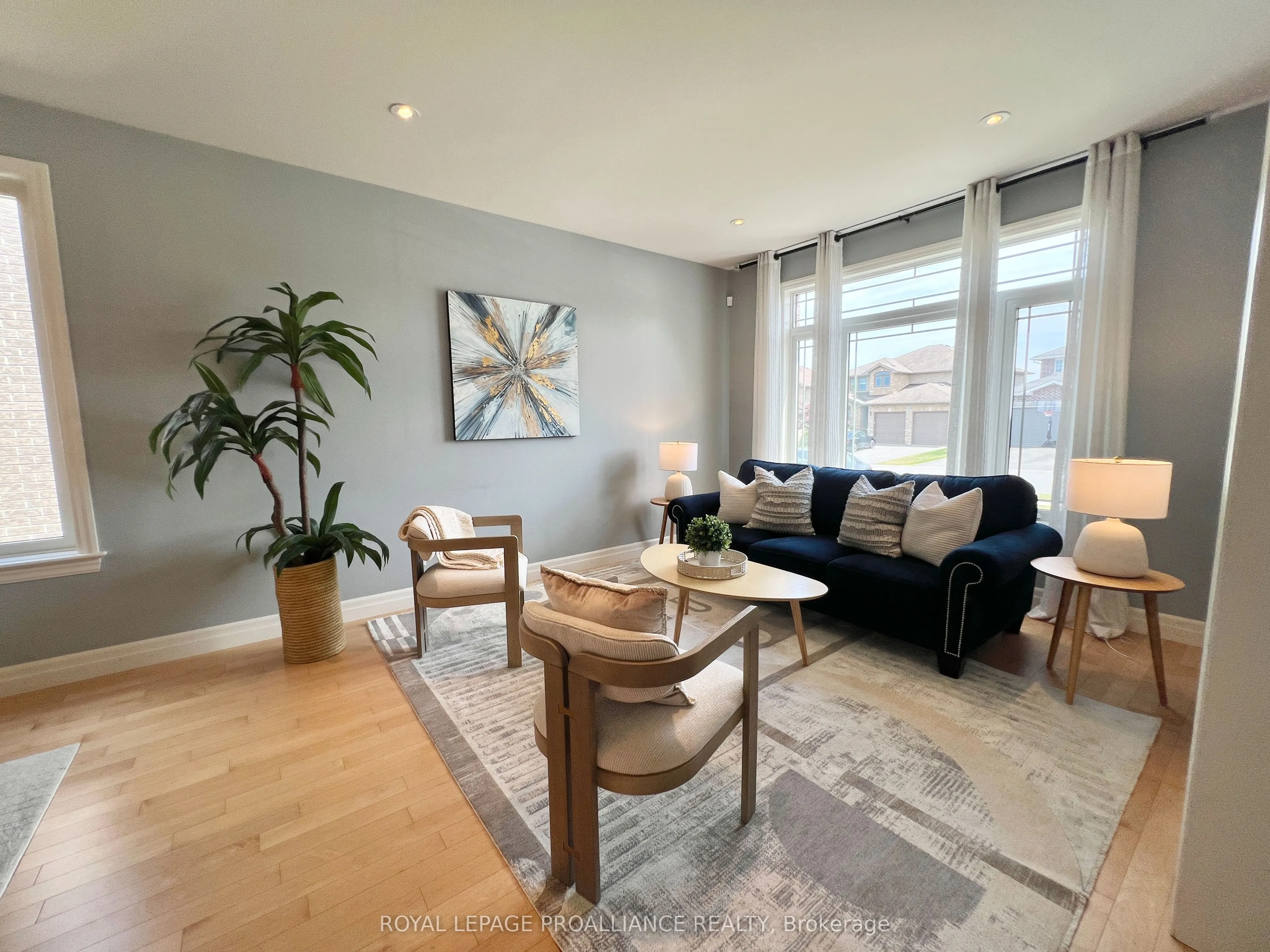32 Vertis Court