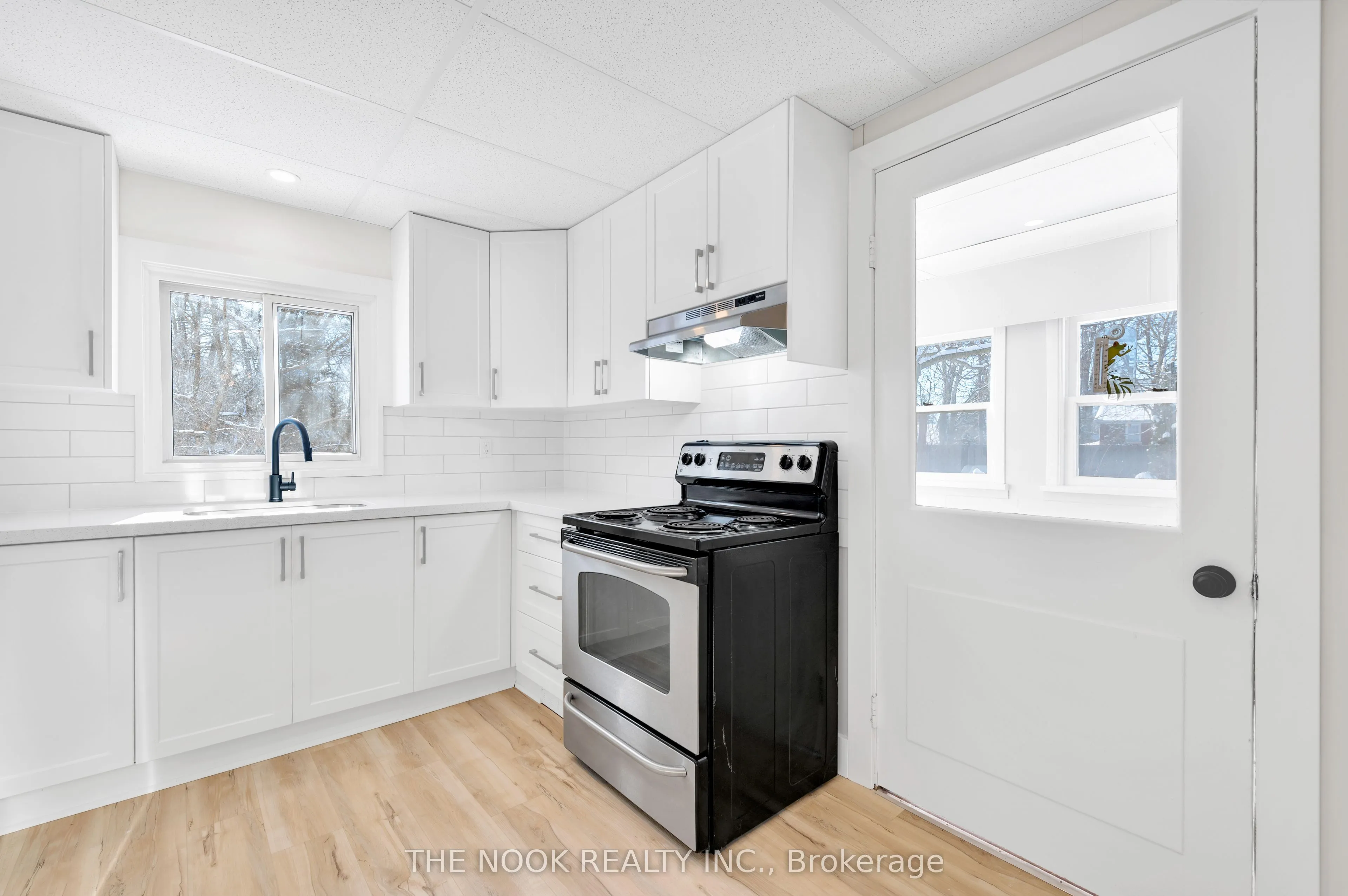 241 Bridge Street E