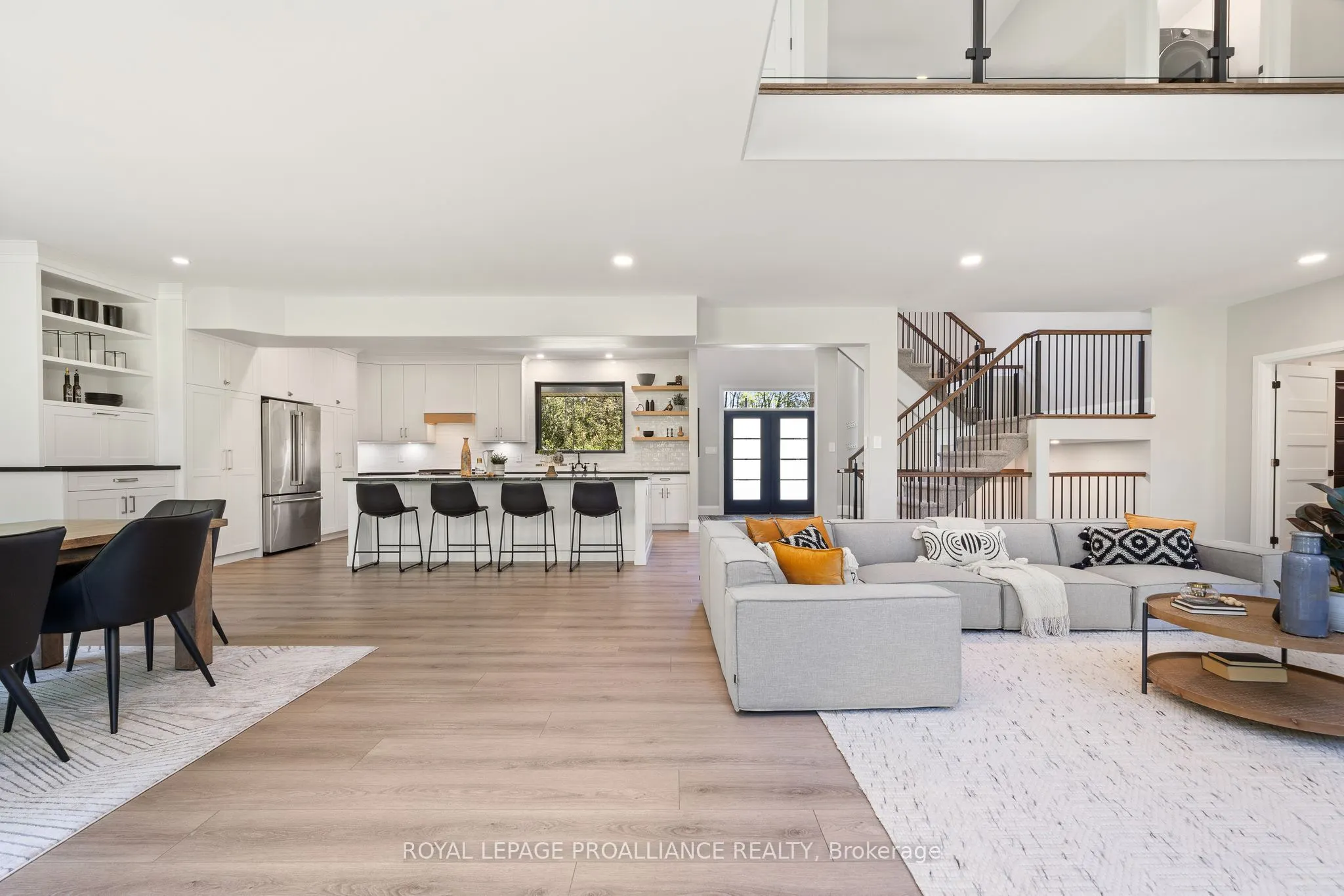 21514 Loyalist Parkway