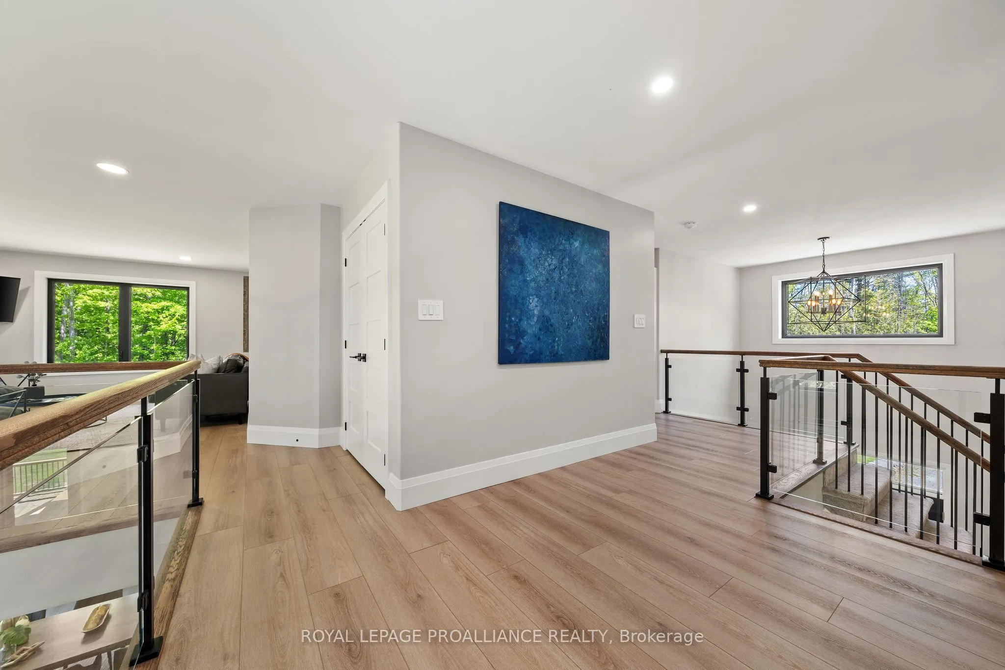 21514 Loyalist Parkway