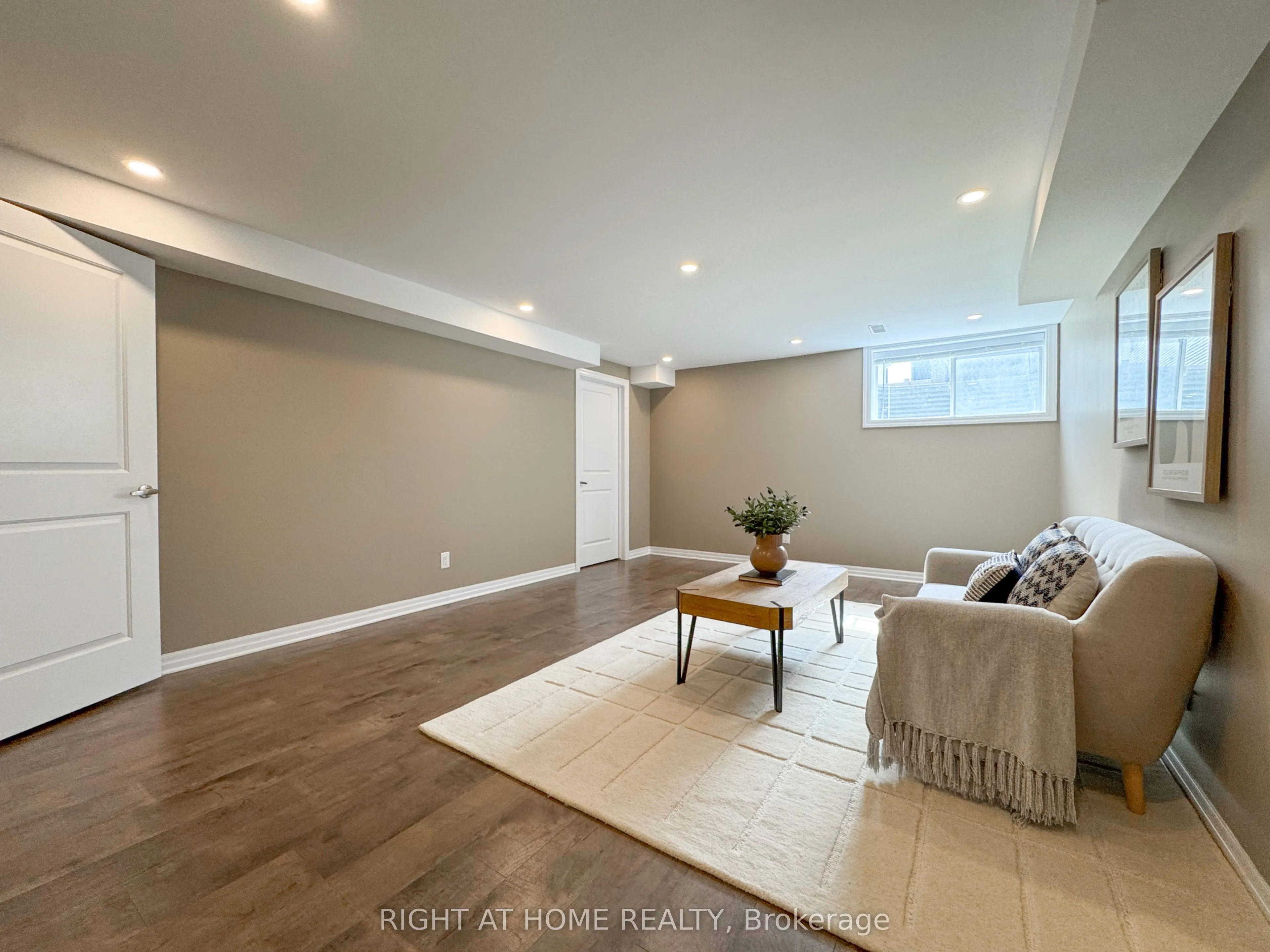 506 Peerless Street