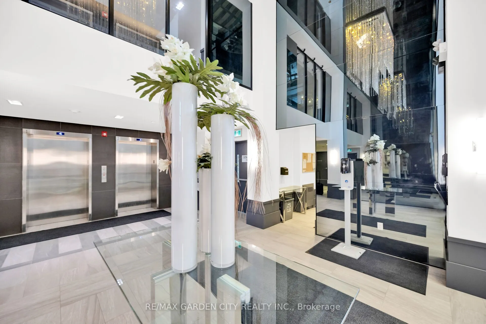 10 Concord Place, #408