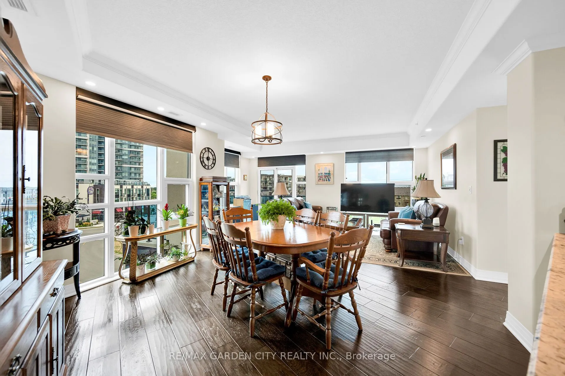 10 Concord Place, #408