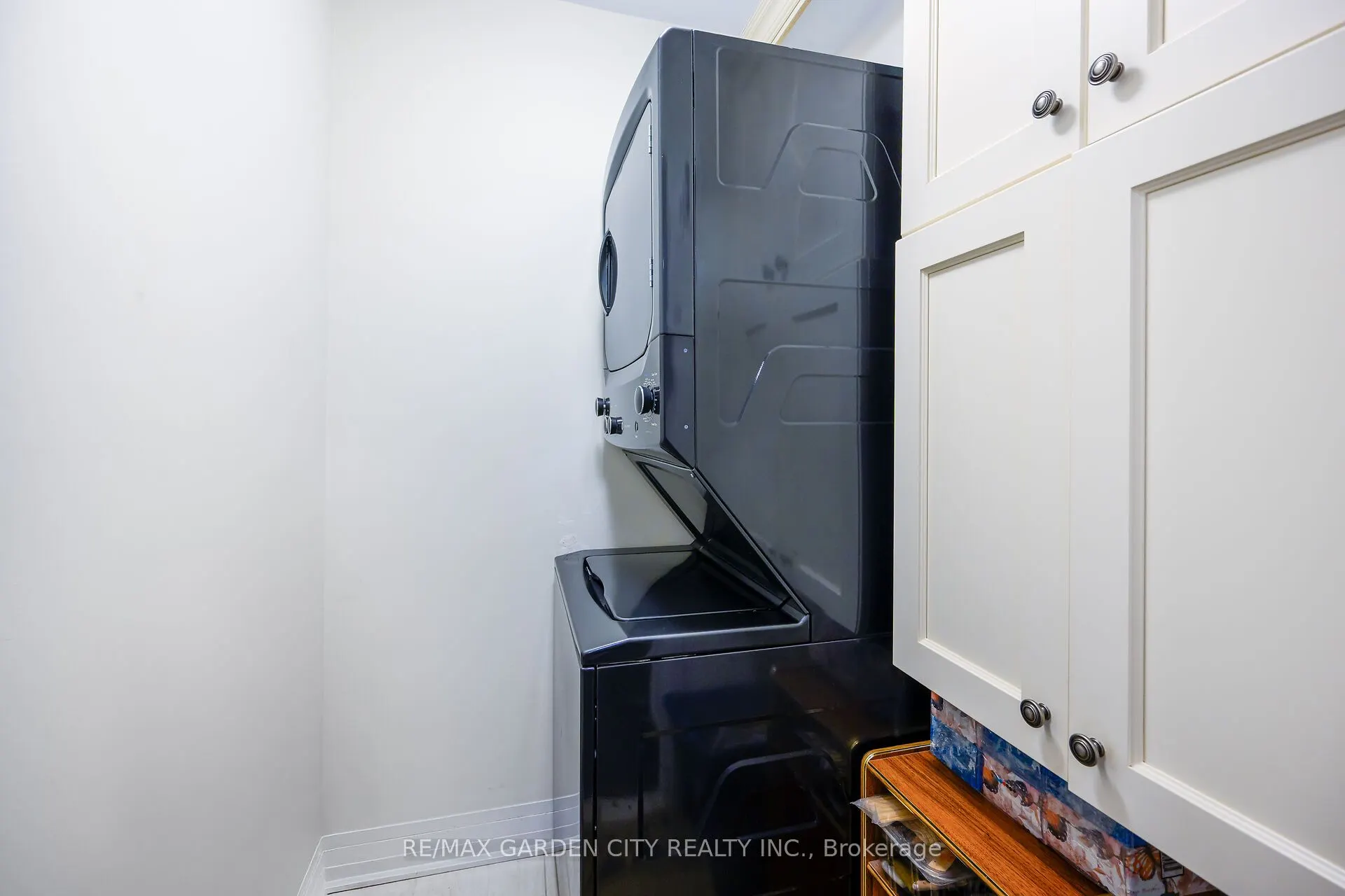 10 Concord Place, #408