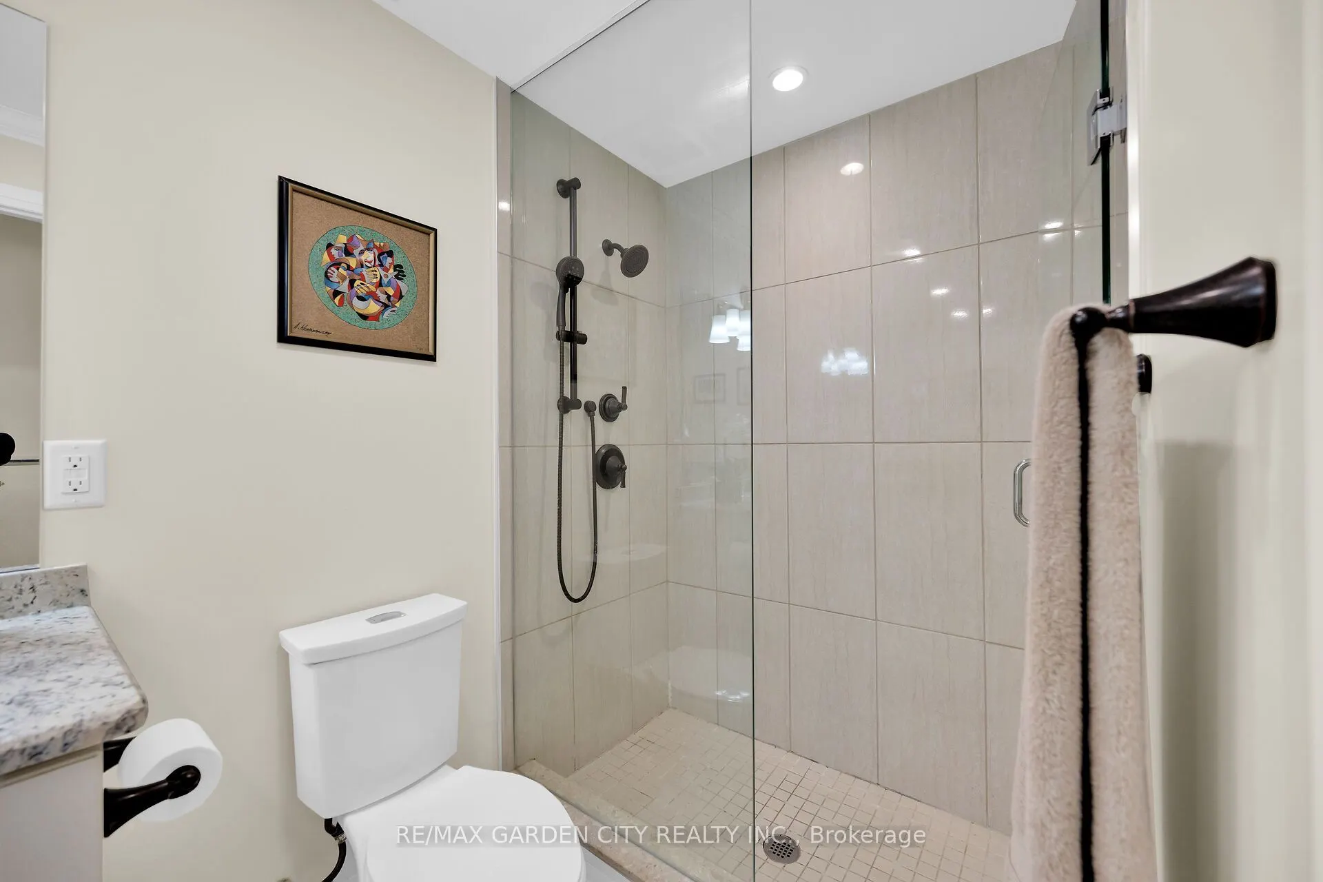 10 Concord Place, #408