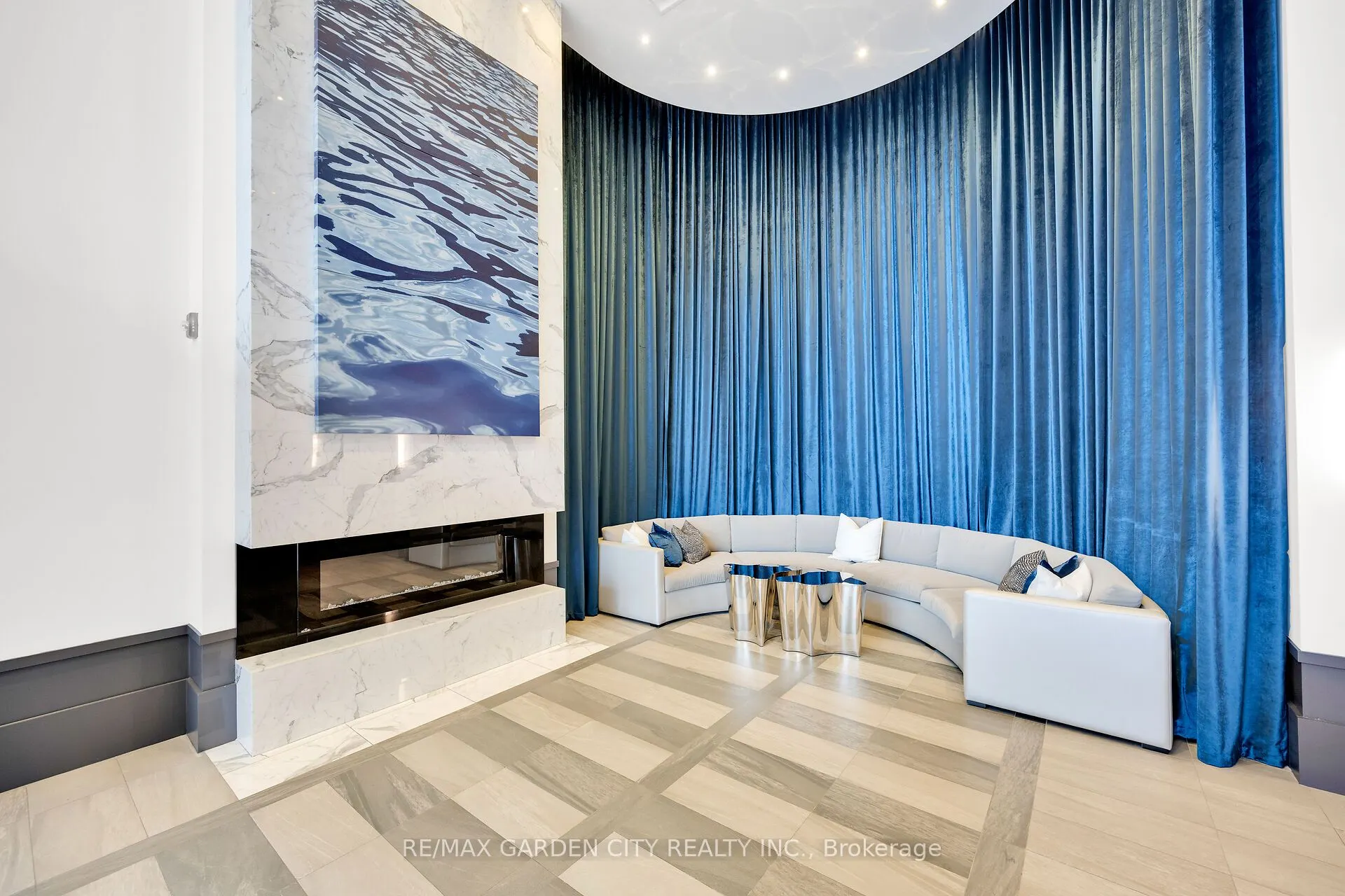 10 Concord Place, #408