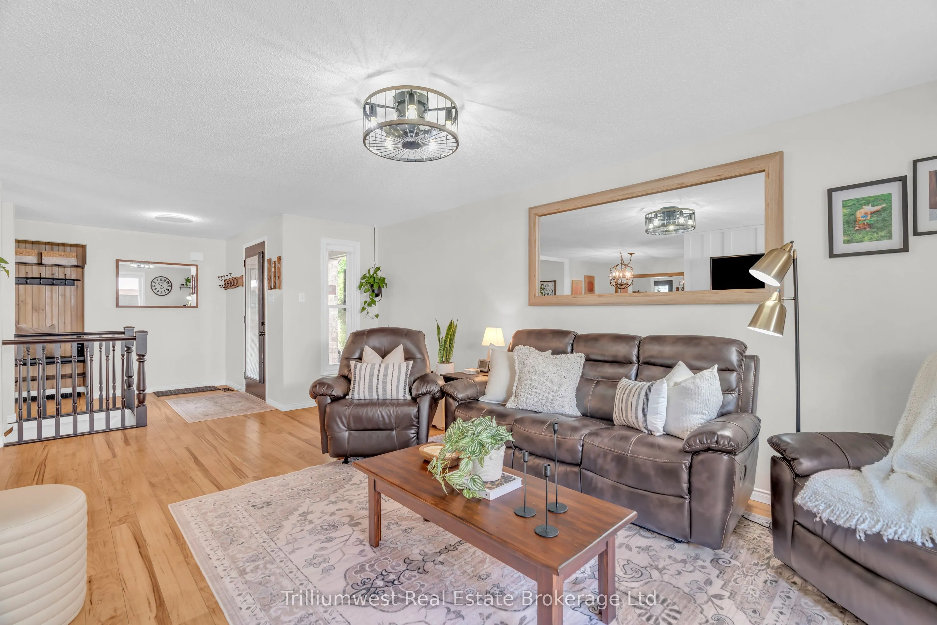 24 Sidney Crescent