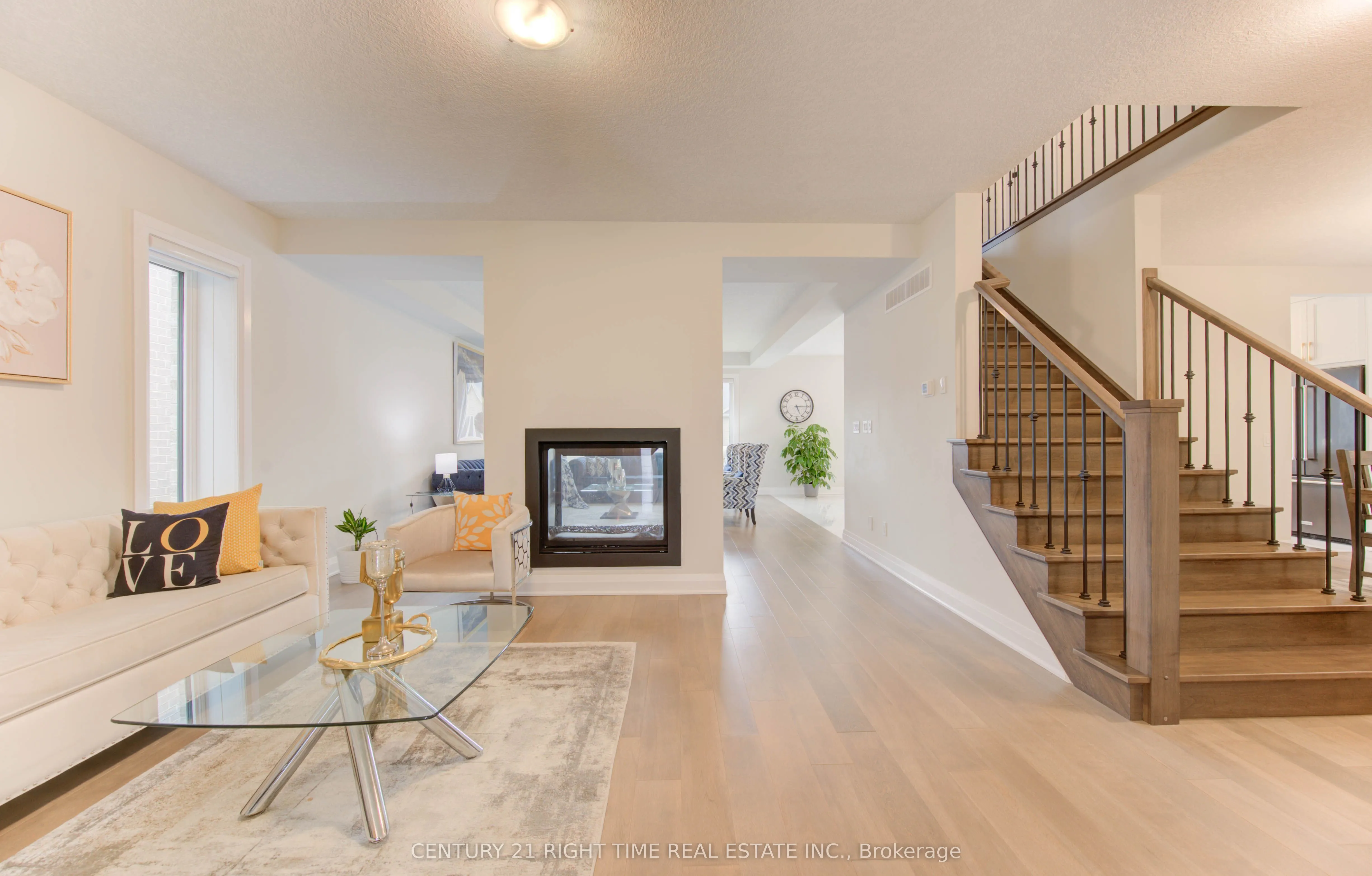 546 Bridgemill Crescent