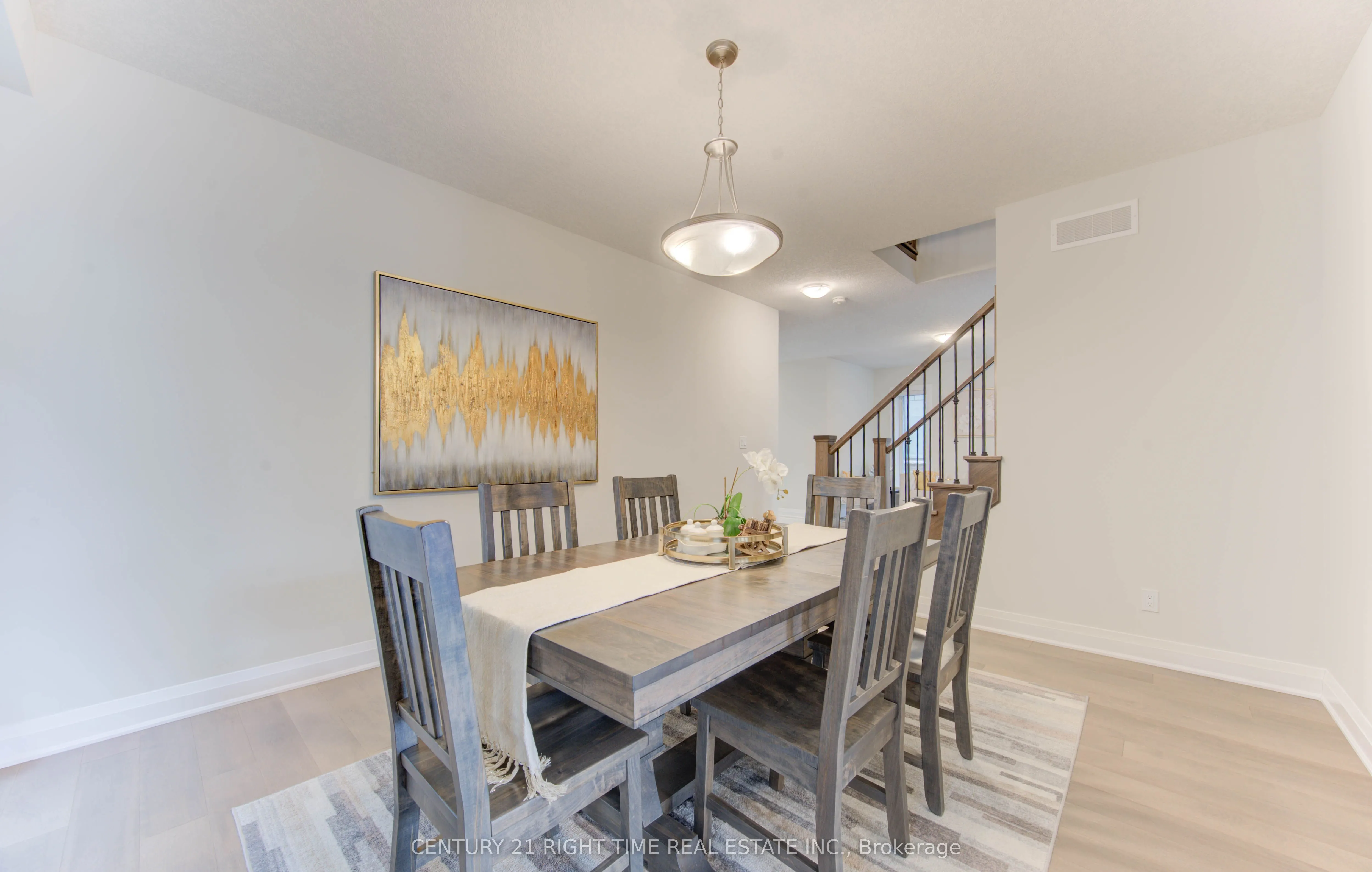 546 Bridgemill Crescent