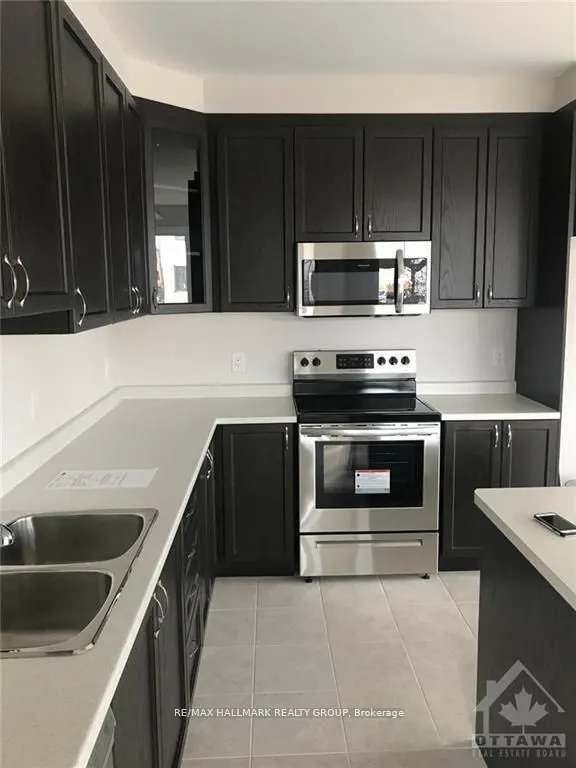 2307 WATERCOLOURS Way