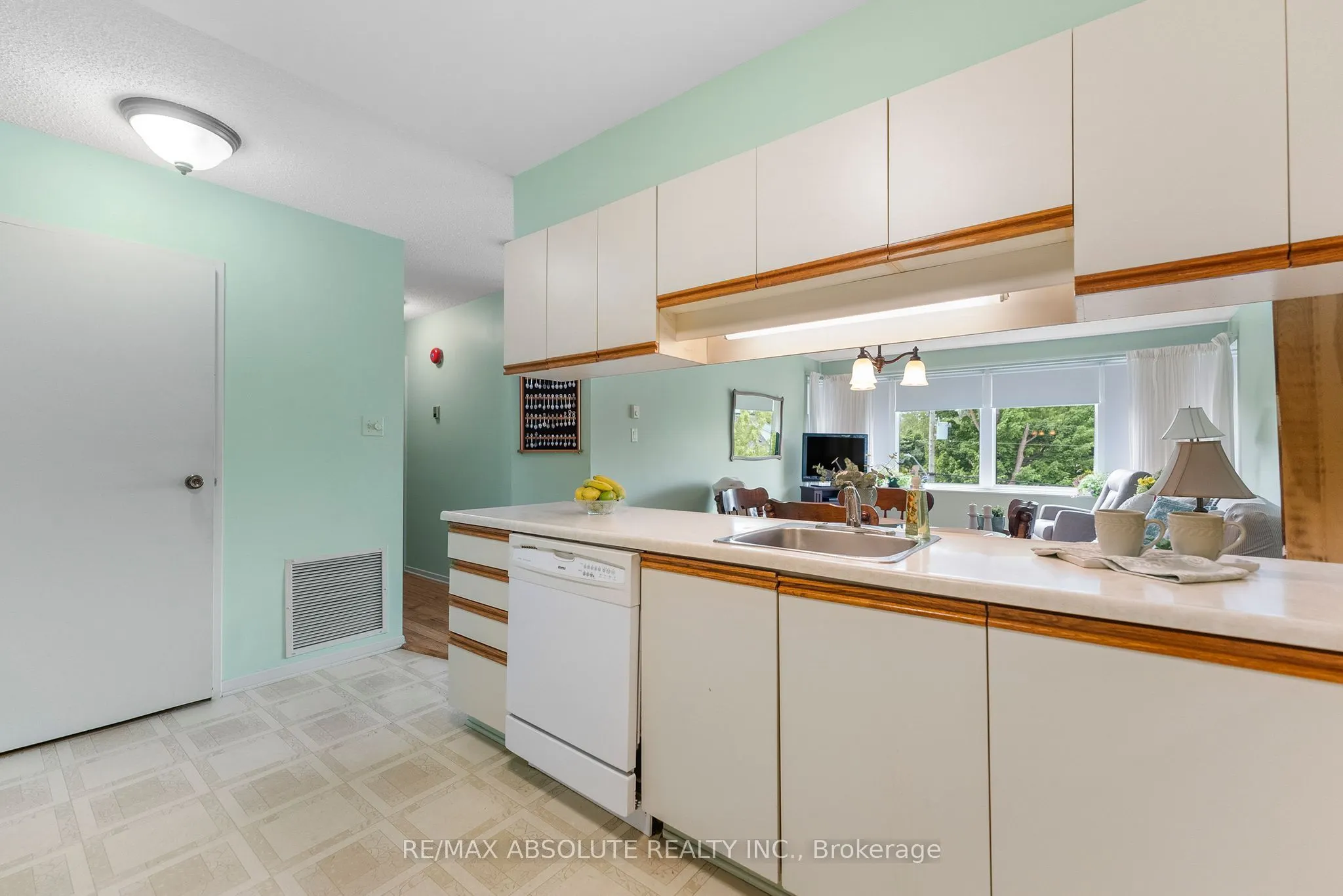 124 Daniel Street, #301